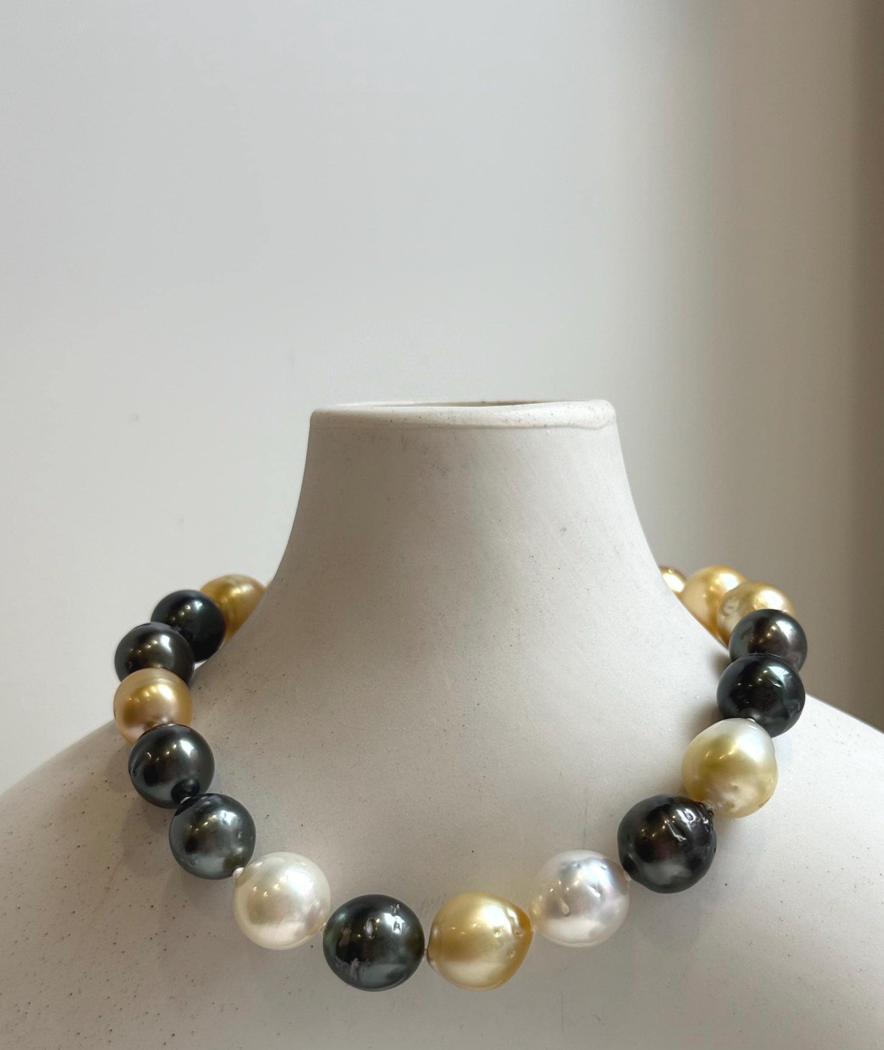 Elly’s 20pcs Genius Ocean Pearls Bracelet: Extreme luster, 8.7-10.2mm, 8.8”knot, S925 silver bracelet. high quality pearls bracelet gift for her