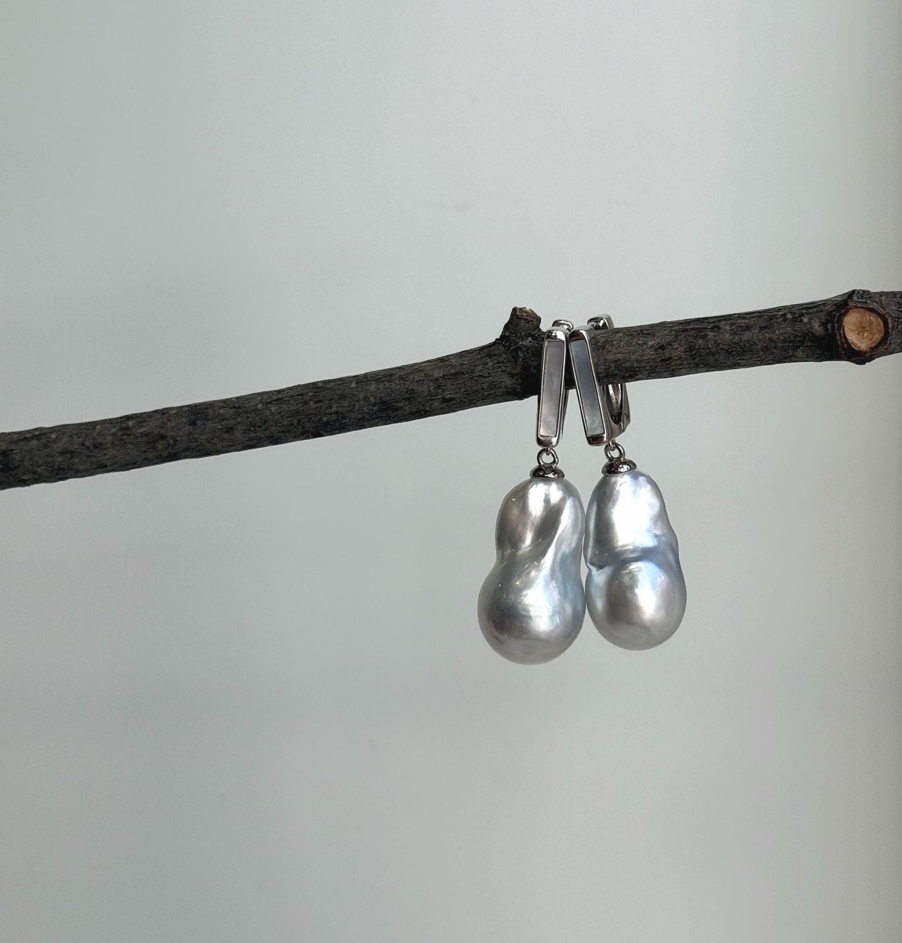 Elly’s Australian south sea ocean white silver Pearls dazzling earrings hoops: Extreme luster mirrored, To 20.7mm, s925 silver earrings. gift for her