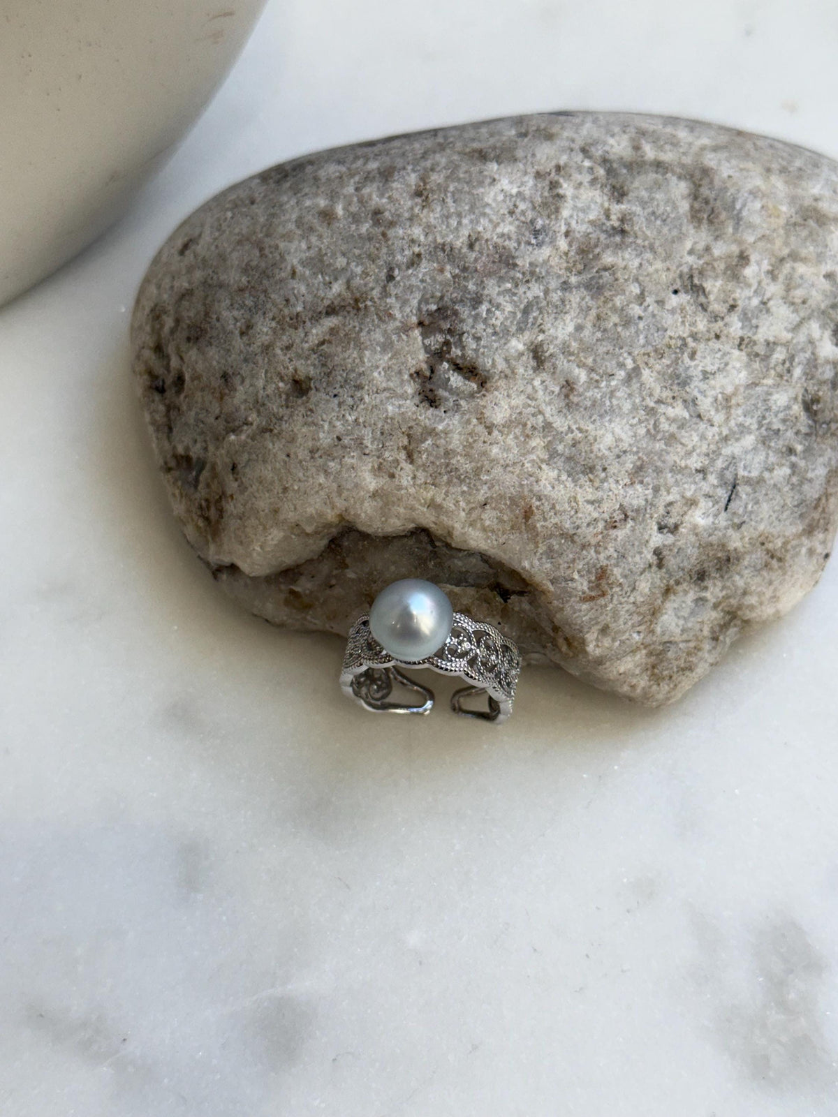 Elly’s 9.1x9.5mm Blue silver Australian Ocean White pearl Ring: Extreme luster mirrored, S925 Silver Adjustable Lace Ring.
