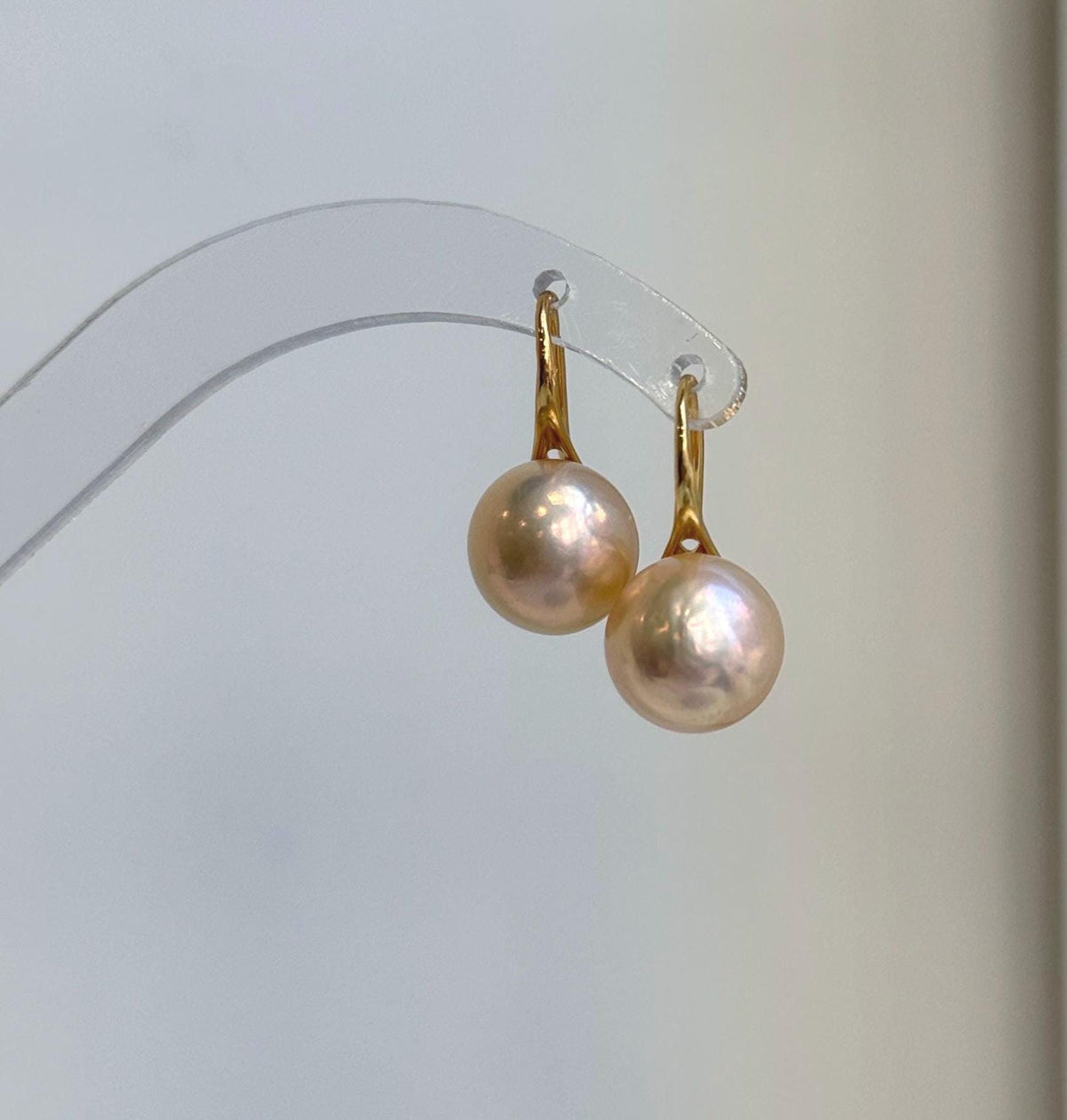 Elly’s 11mm Edison peach gold Pearls High-heel Earrings hooks: Extreme luster Mirrored, 2.2cm high, S925 silver Classic earrings hooks. gift for her daily office earrings