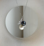 Elly’s Australian ocean Tahitian pearl Pendant: Extreme luster mirrored, 10-11.1mm, 2.7cm high, s925 silver floral pendant.