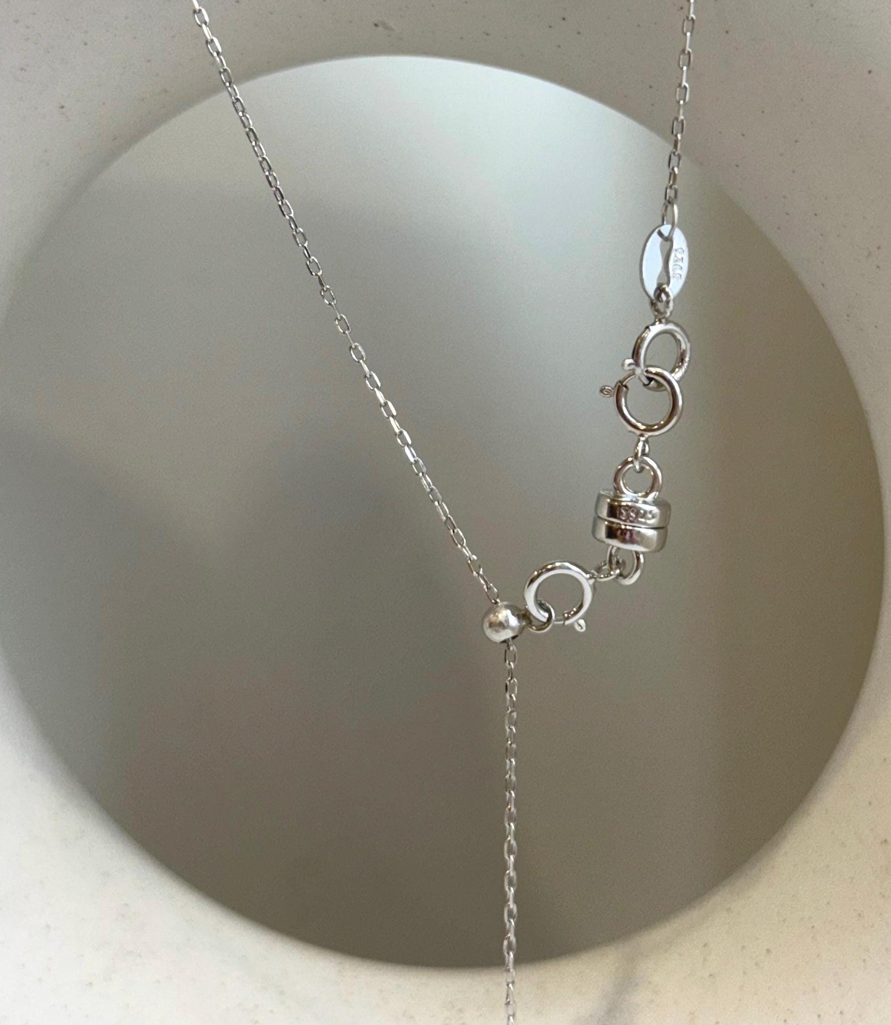 Elly’s Australian ocean Tahitian pearl Pendant: Extreme luster mirrored, 10-11.1mm, 2.7cm high, s925 silver floral pendant.