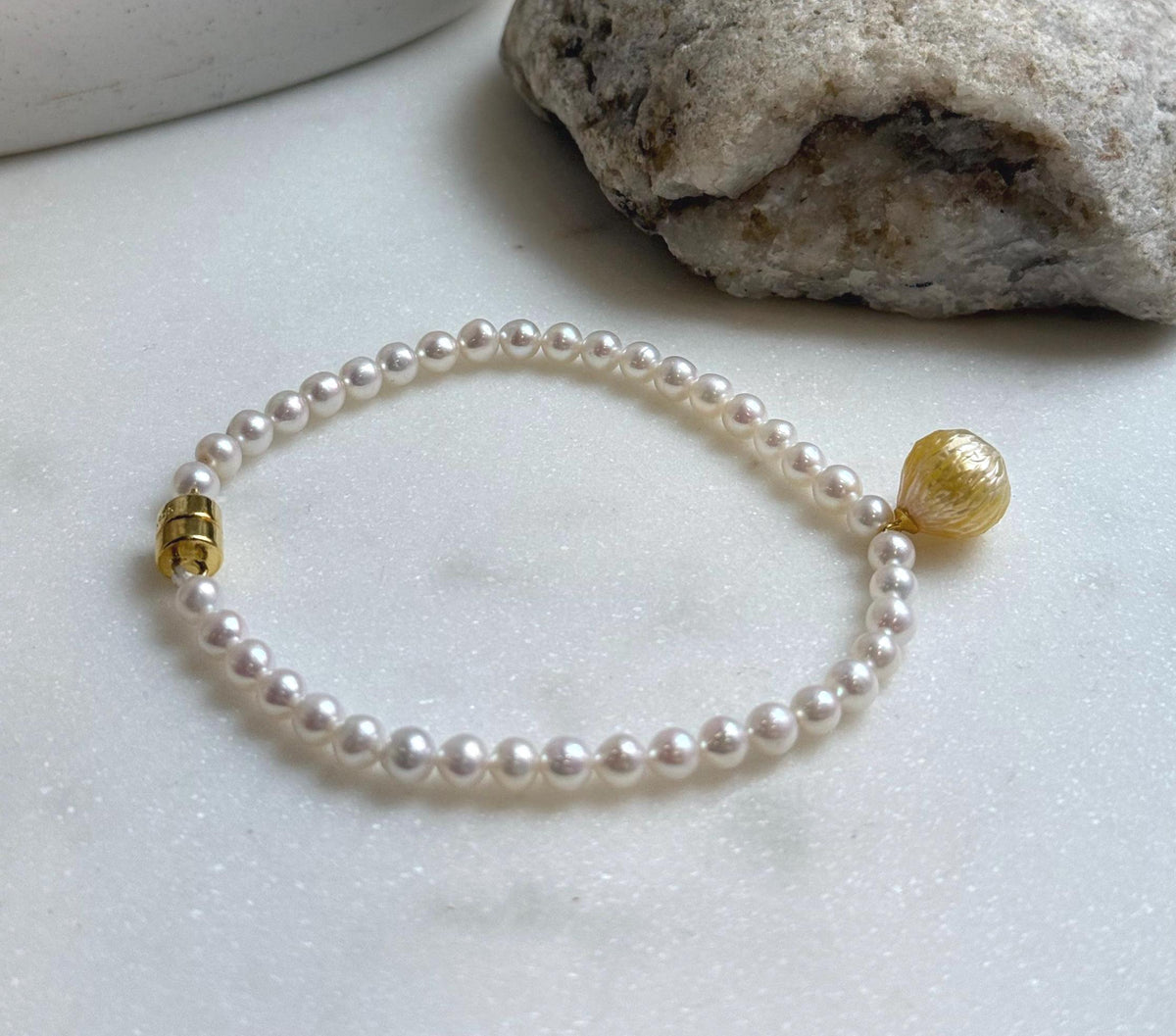 Elly’s Set 10.8mmSouth sea carved golden ocean Freshwater white pearls necklace:Extreme luster, 7.5”, S925 silver bracelet.