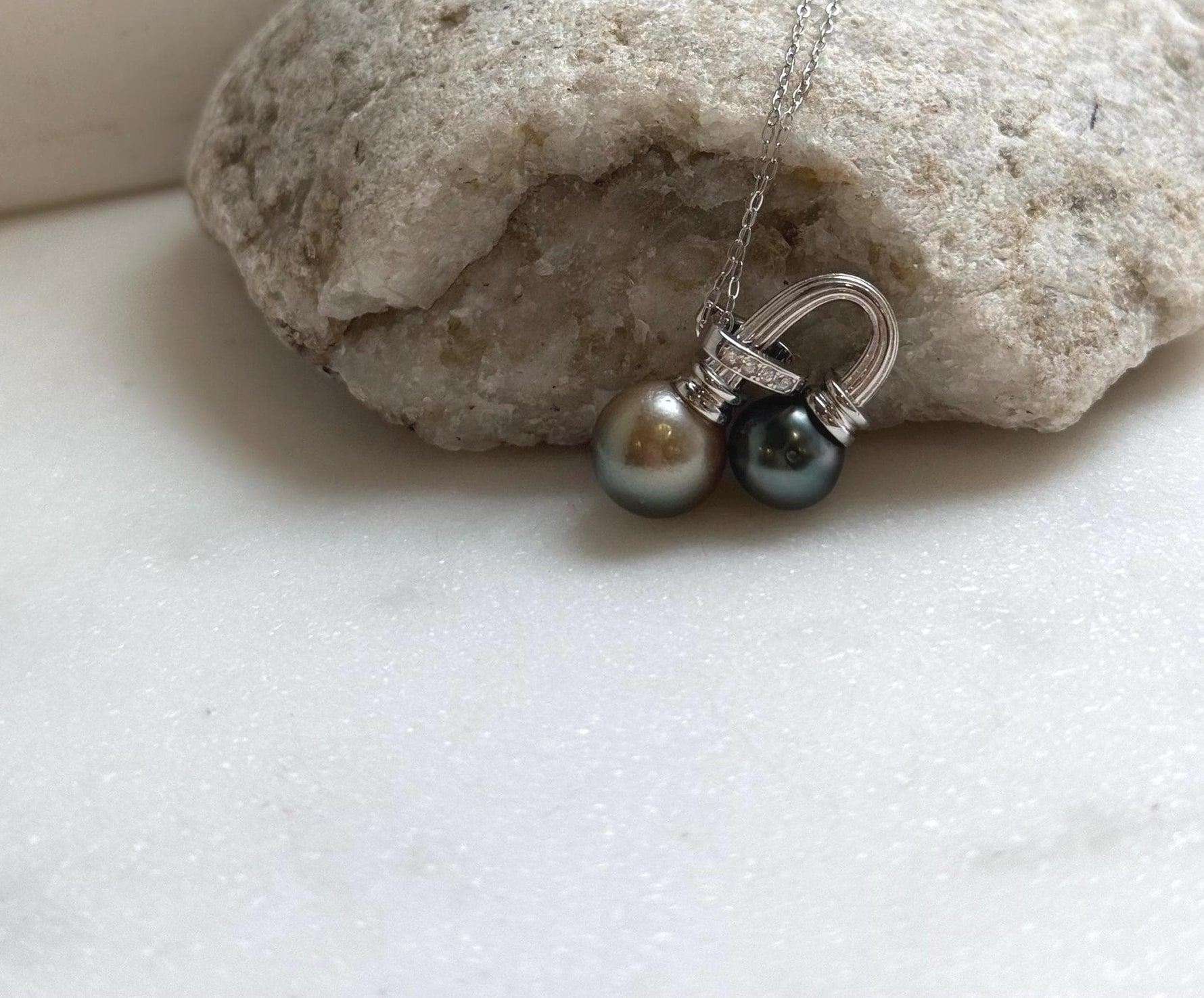 Elly’s 8.7-10.1mm Genius Tahitian platinum olive ocean pearls Pendant: Extreme luster mirrored, 1.6cm high, s925 silver minimalist pendant. gift for her daily office wear pendant