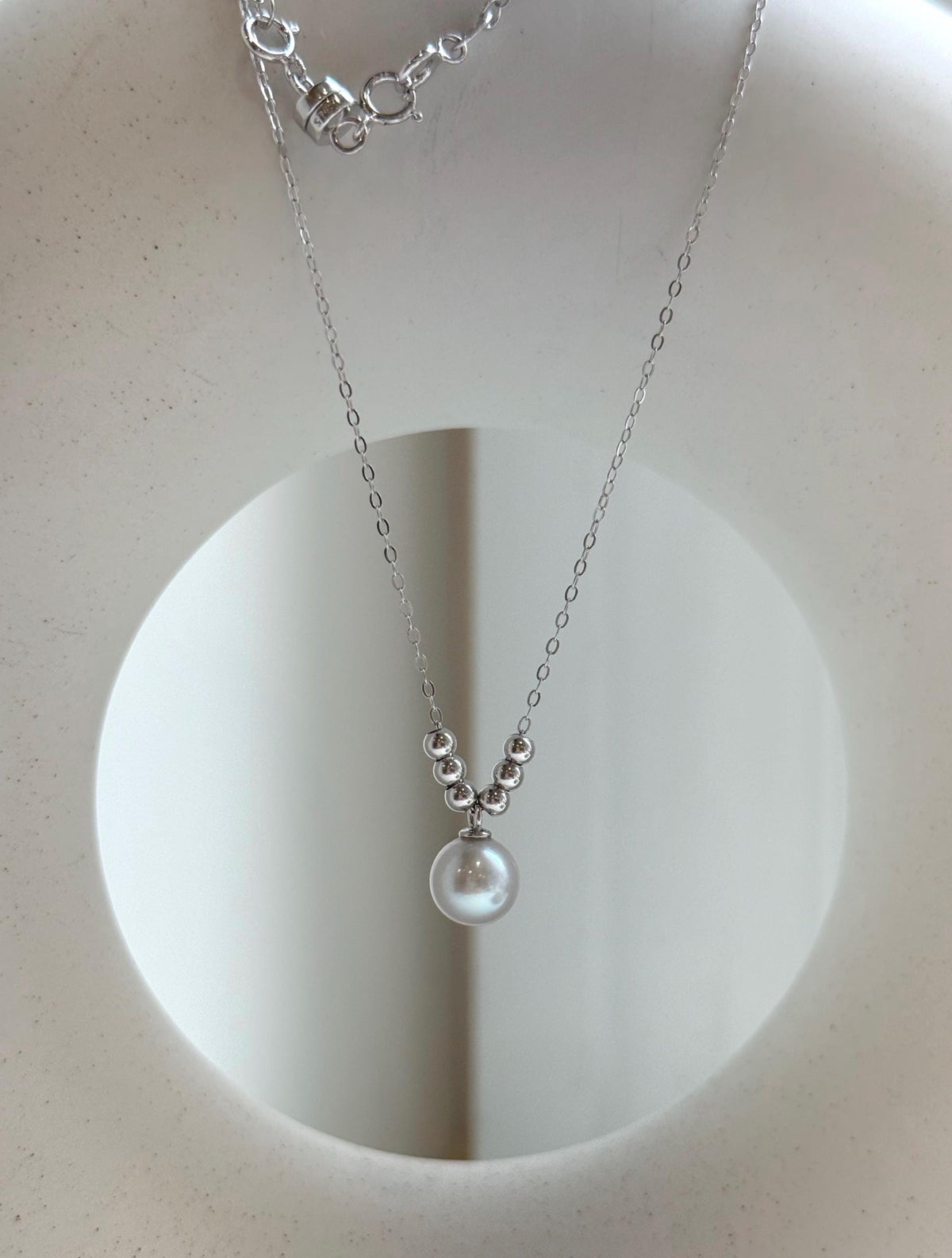 Elly’s 8.3mm Extreme luster Akoya blue silver Ocean Pearl s925 silver beads pendant Necklace chain set.