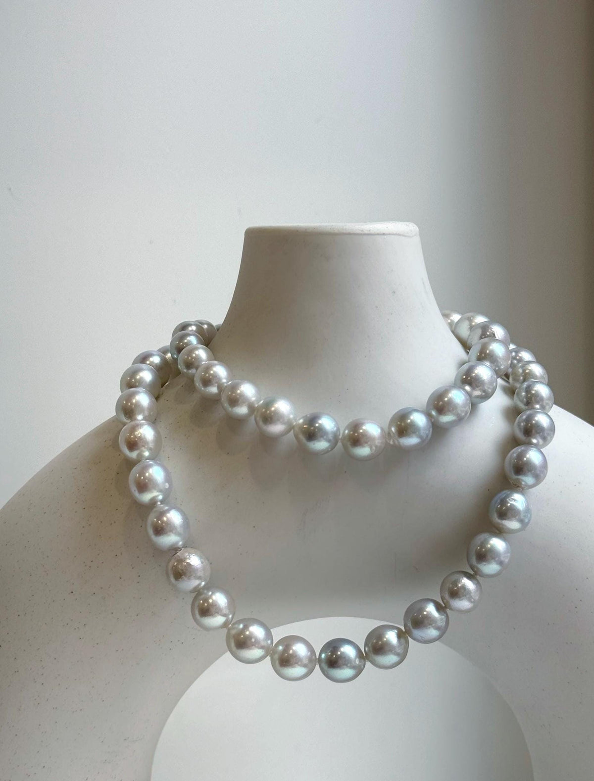 Elly’s 49pcs 7.4-8.4mm Akoya natural blue silver ocean pearls necklace strand, extreme luster mirrored, 18.5” knotted, S925 silver necklace. high quality Akoya pearls necklace strand for her