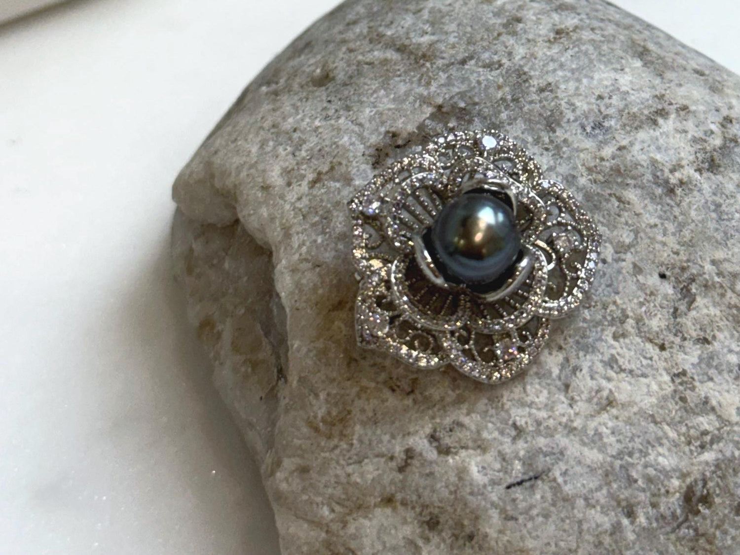 Elly’s 8.8mm Tahitian Hunter Ocean Pearl Floral Brooch: Extreme luster mirrored, 2.6cm dia. gift for her