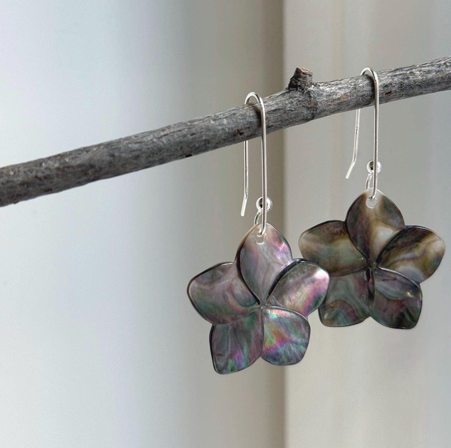 Natural Black Metallic Iridescent ocean Shell S925 silver vintage cool floral earring hooks. 3x5cm high