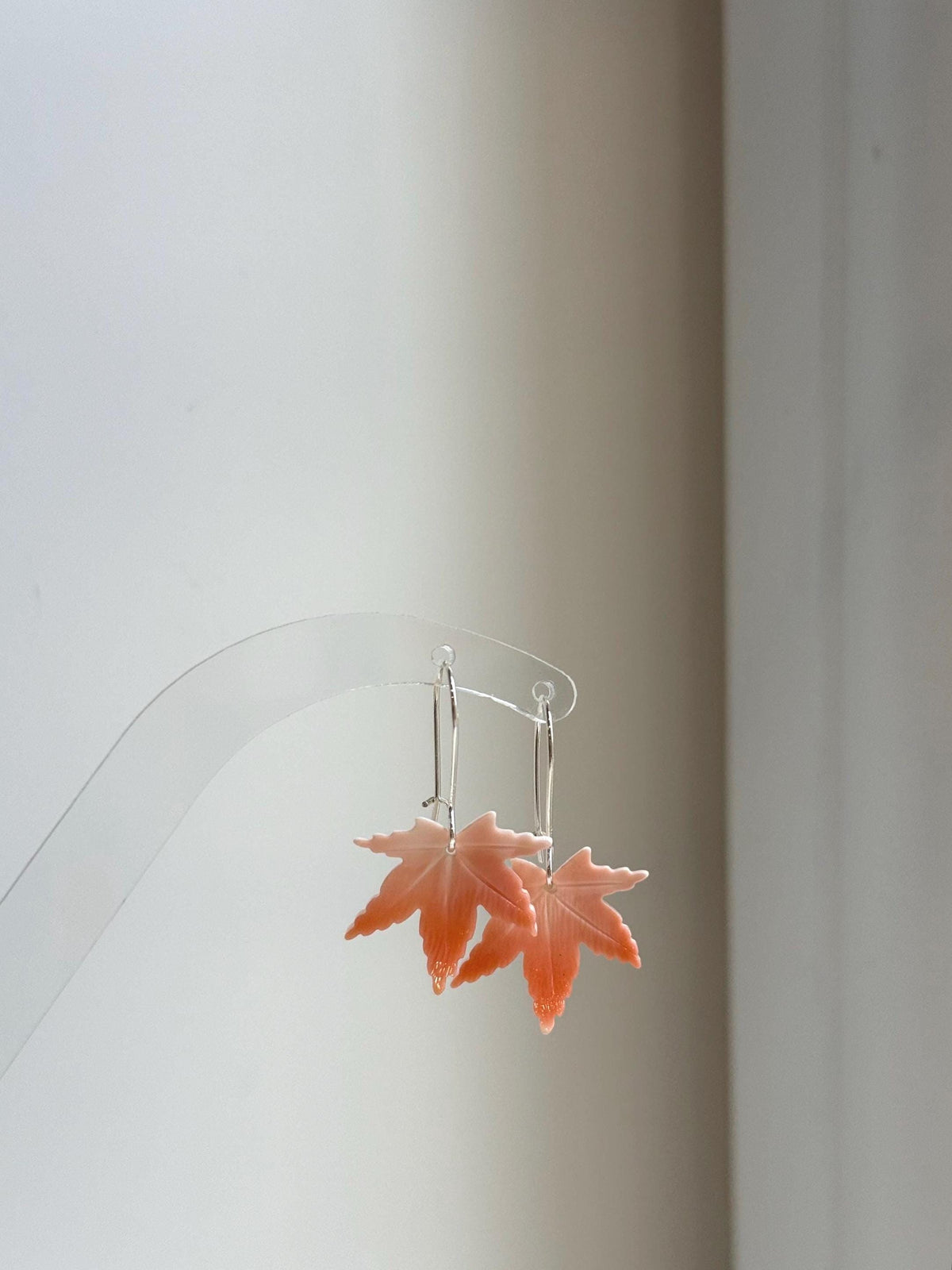 Elly’s Natural White Shell S925 silver vintage cool leaf unique earring hoops. 3.5cm high.