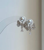 Elly’s Set of 6.6mm Akoya Blue silver ocean pearls Earrings studs: Extreme luster mirrored, s925 silver earrings stud with jackets.