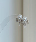 Elly’s Set of 6.6mm Akoya Blue silver ocean pearls Earrings studs: Extreme luster mirrored, s925 silver earrings stud with jackets.