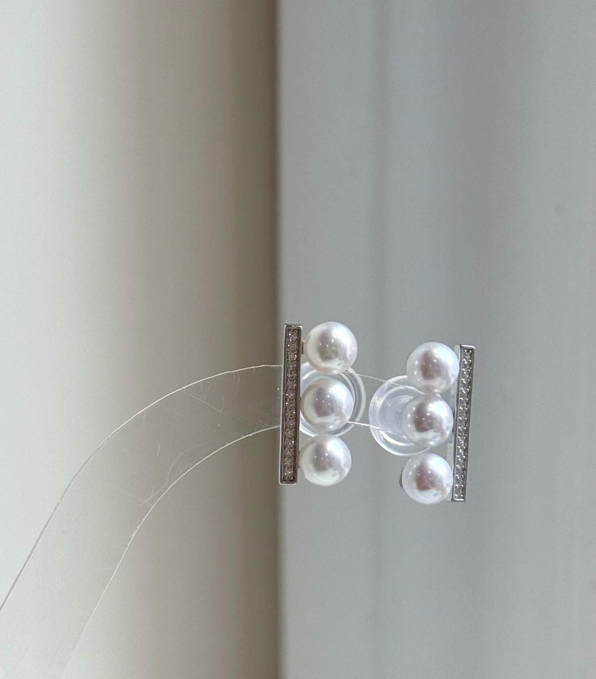 Elly’s 6pcs 6-6.2mm White Pearls Earrings: Extreme luster Mirrored, S925 silver earrings studs. Gift for her