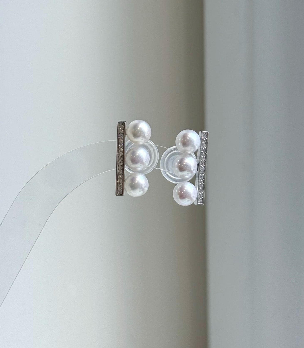 Elly’s 6pcs 6-6.2mm White Pearls Earrings: Extreme luster Mirrored, S925 silver earrings studs. Gift for her daily office earrings