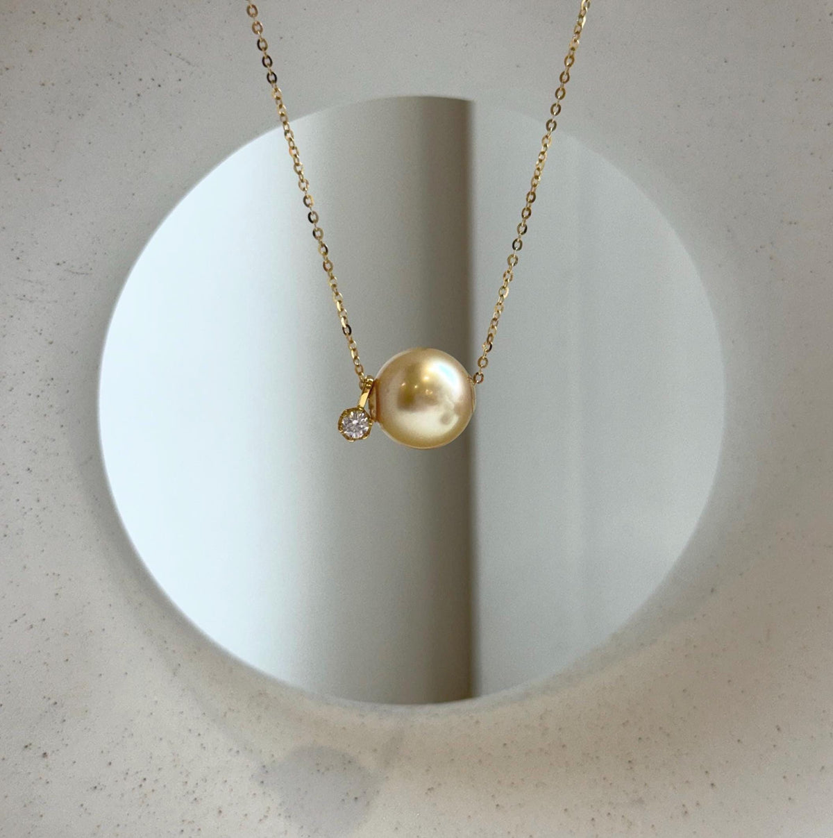Au750 18k Gold 11.3mm South Sea deep golden Ocean Pearl Floating pendant:Extreme luster mirrored, S925 silver chain included. gift for her high quality office daily golden pendant