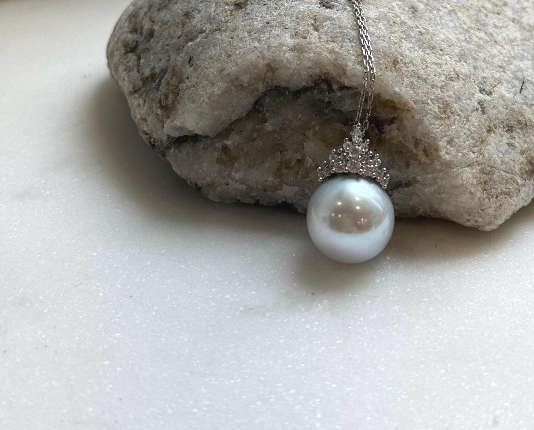 Elly’s 14.1mm Huge Edison Blue silver Pearl princess Pendant: Extreme luster, 2.2cm, s925 silver minimalist pendant necklace set. gift for her birthday anniversary daily office high quality huge pearl pendant