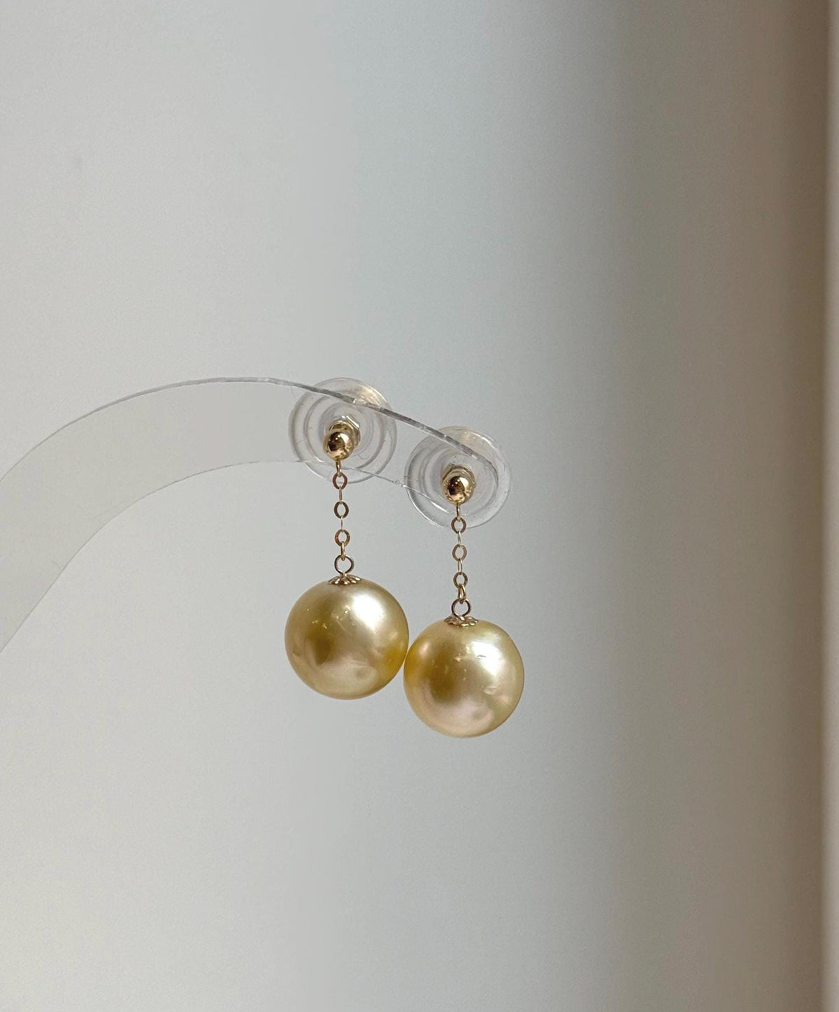 Elly’s Au750 18K gold South sea golden ocean pearls Earrings: Extreme luster mirrored, 11.1mm, 2.1cm,18k real gold earrings chandeliers. real gold pearls golden earrings high quality elegant gift for her birthday