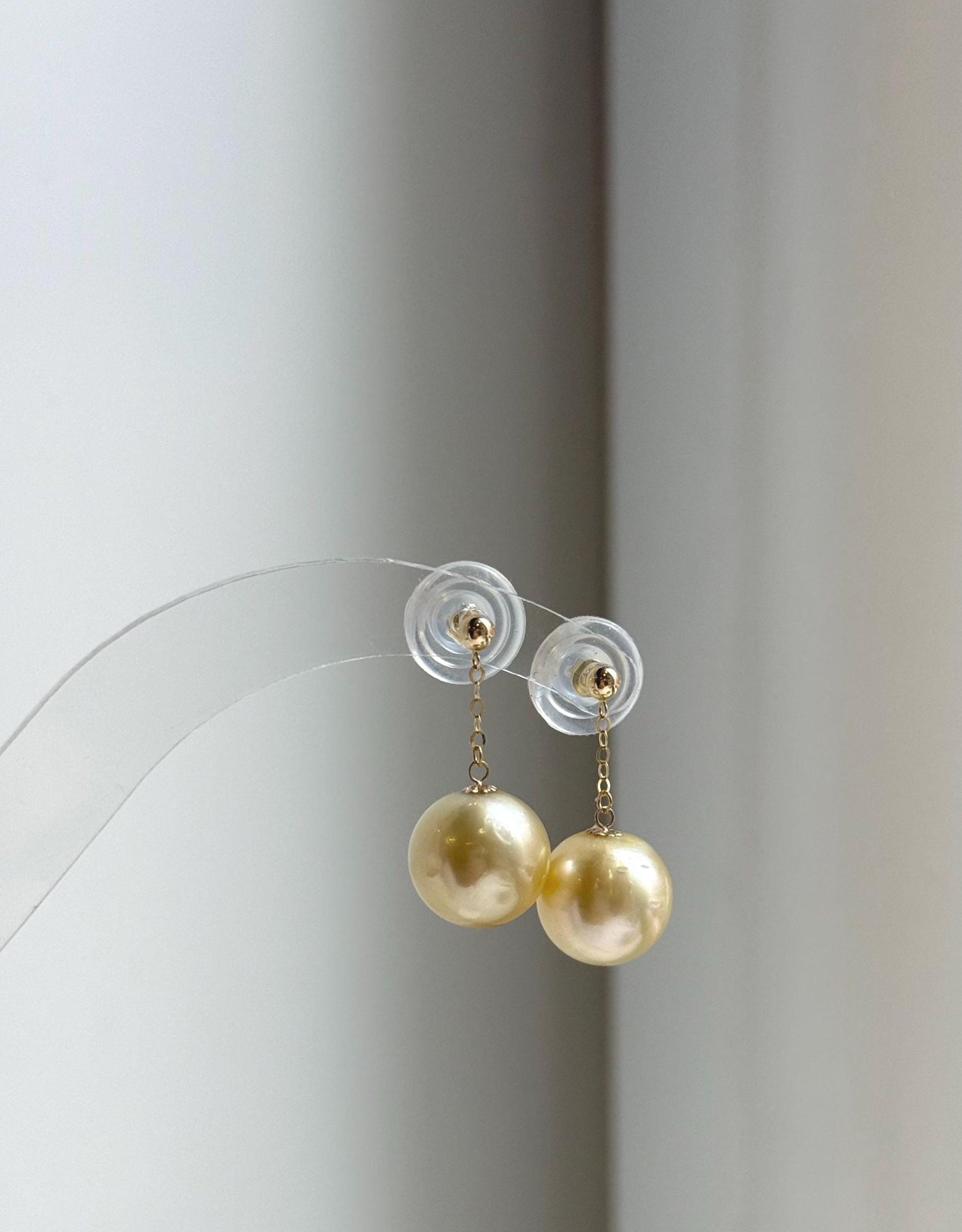 Elly’s Au750 18K gold South sea golden ocean pearls Earrings: Extreme luster mirrored, 11.1mm, 2.1cm,18k real gold earrings chandeliers. real gold pearls golden earrings high quality elegant gift for her anniversary