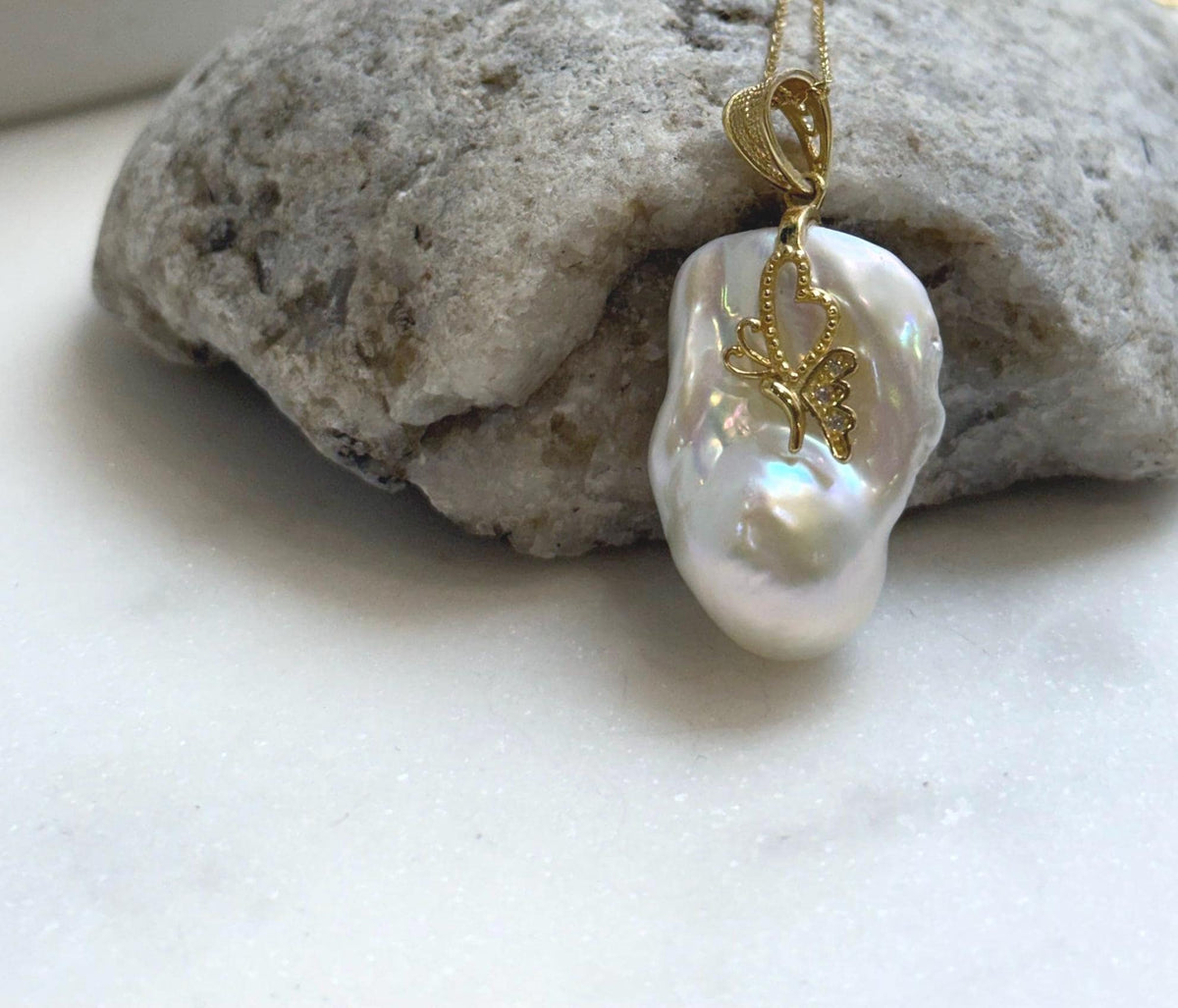 Elly’s Insale White Iridescent baroque pearl Pendant: Extreme luster, 19.4x27mm, 4cm high, S925 silver butterfly pendant. gift for her