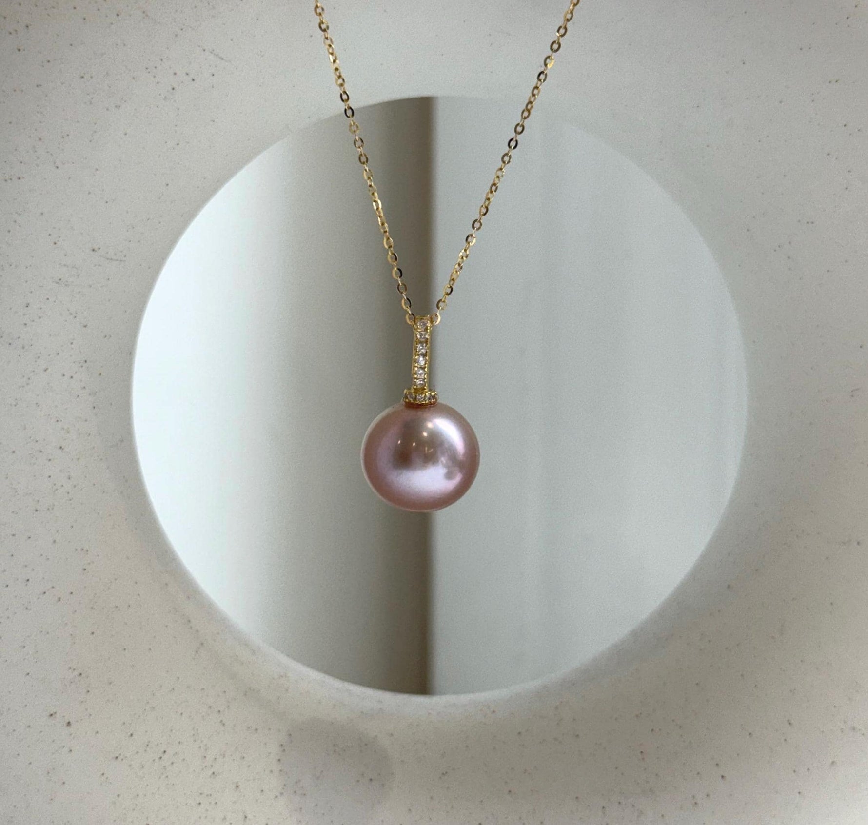 Elly’s 13.7mm Edison Rose Mauve Pearl Minimalist Pendant: Extreme luster mirrored, 2.3cm high, s925 silver pendant necklace set. gift for her