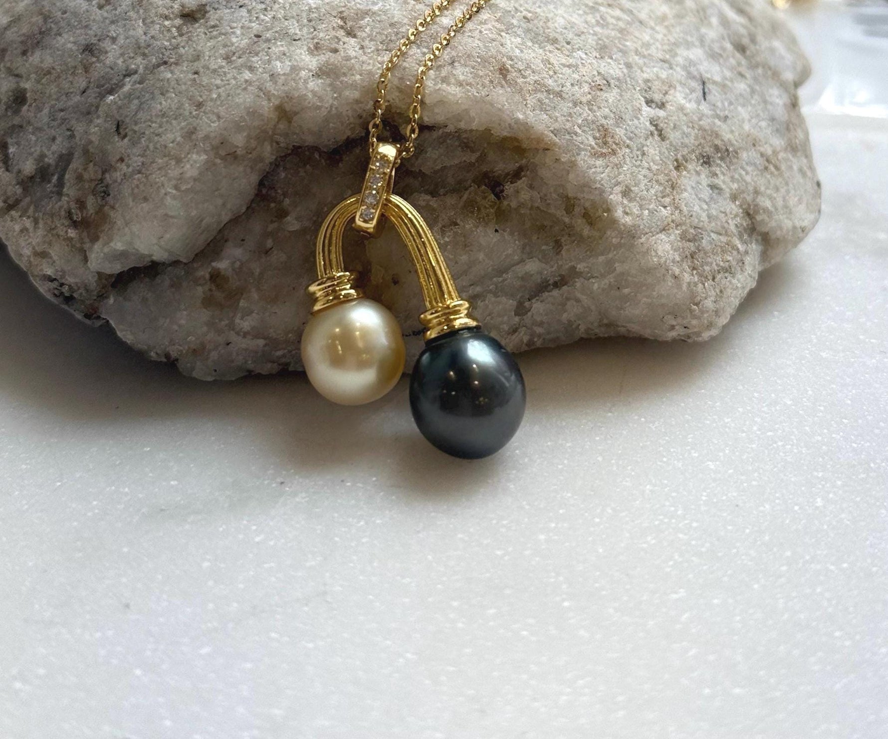 Elly’s Double South sea Golden Black platinum Tahitian pearls Pendant: 9.1-10.3mm, 1.7x3cm, Extreme luster, S925 Silver Cool pendant. gift for her anniversary