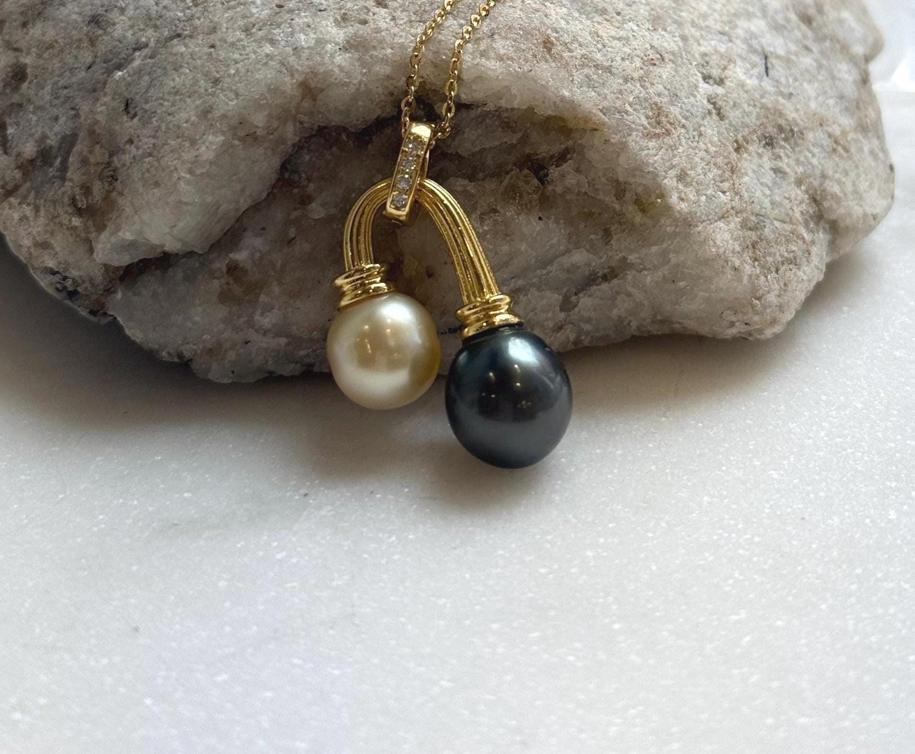 Elly’s Double South sea Golden Black platinum Tahitian pearls Pendant: 9.1-10.3mm, 1.7x3cm, Extreme luster, S925 Silver Cool pendant. high quality golden black pearls pendant gift for her