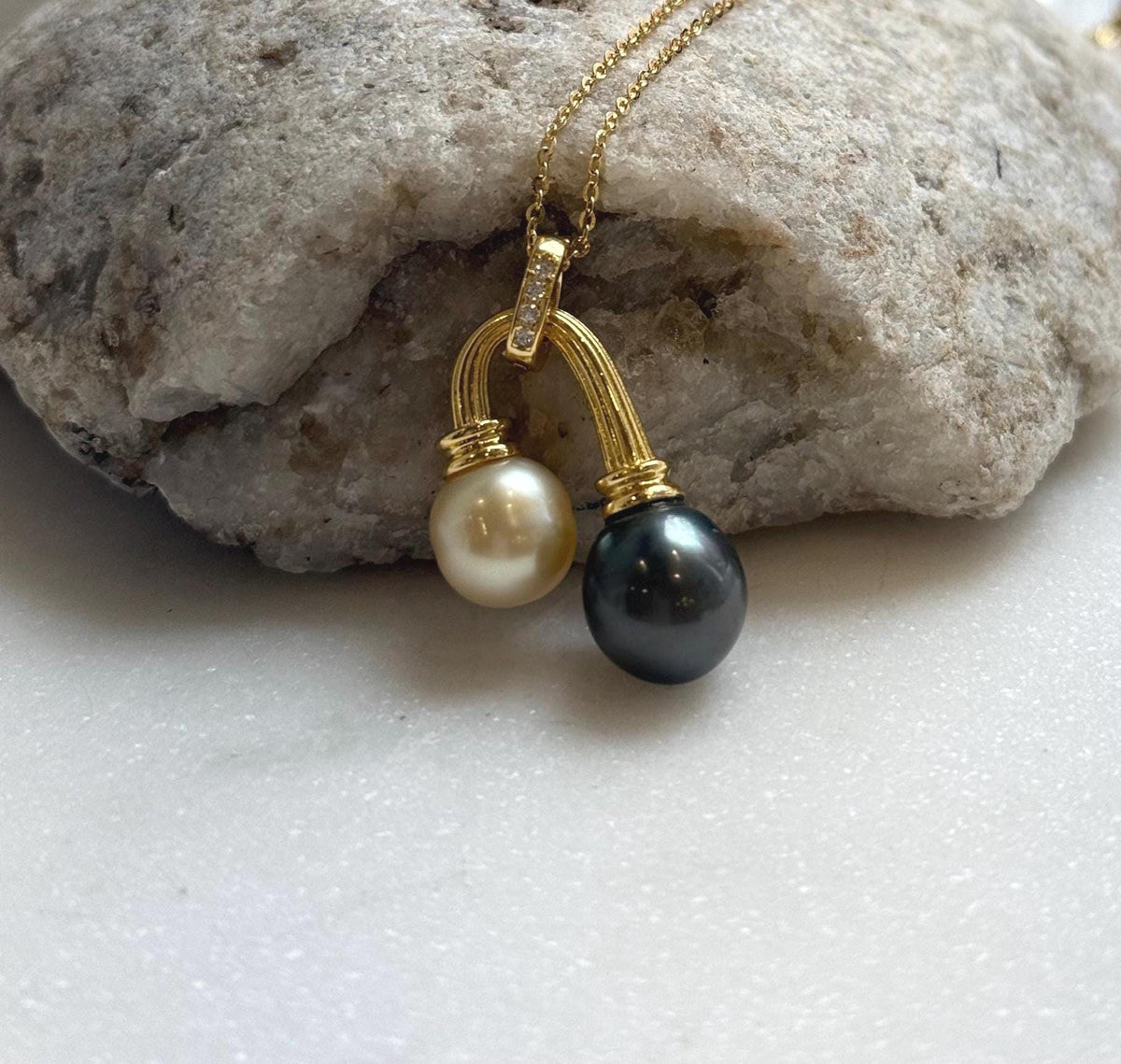 Elly’s Double South sea Golden Black platinum Tahitian pearls Pendant: 9.1-10.3mm, 1.7x3cm, Extreme luster, S925 Silver Cool pendant. high quality golden black pearls pendant gift for her
