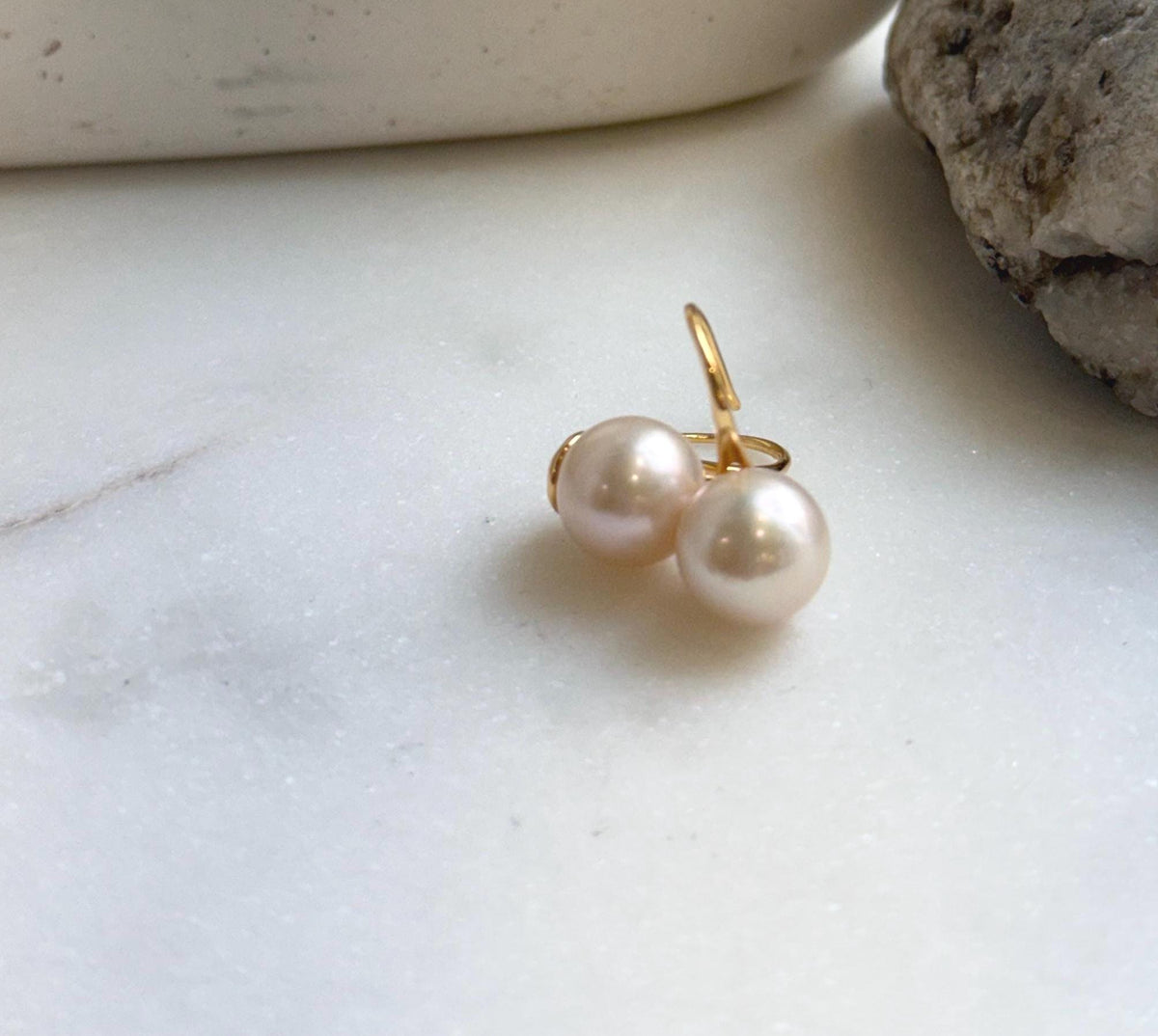 Elly’s 10.3mm Edison Light rose Pearls High-heel Earrings hooks: Extreme luster Mirrored, 1.9cm high, S925 silver Classic earrings hooks. high quality pearls earrings gift for her