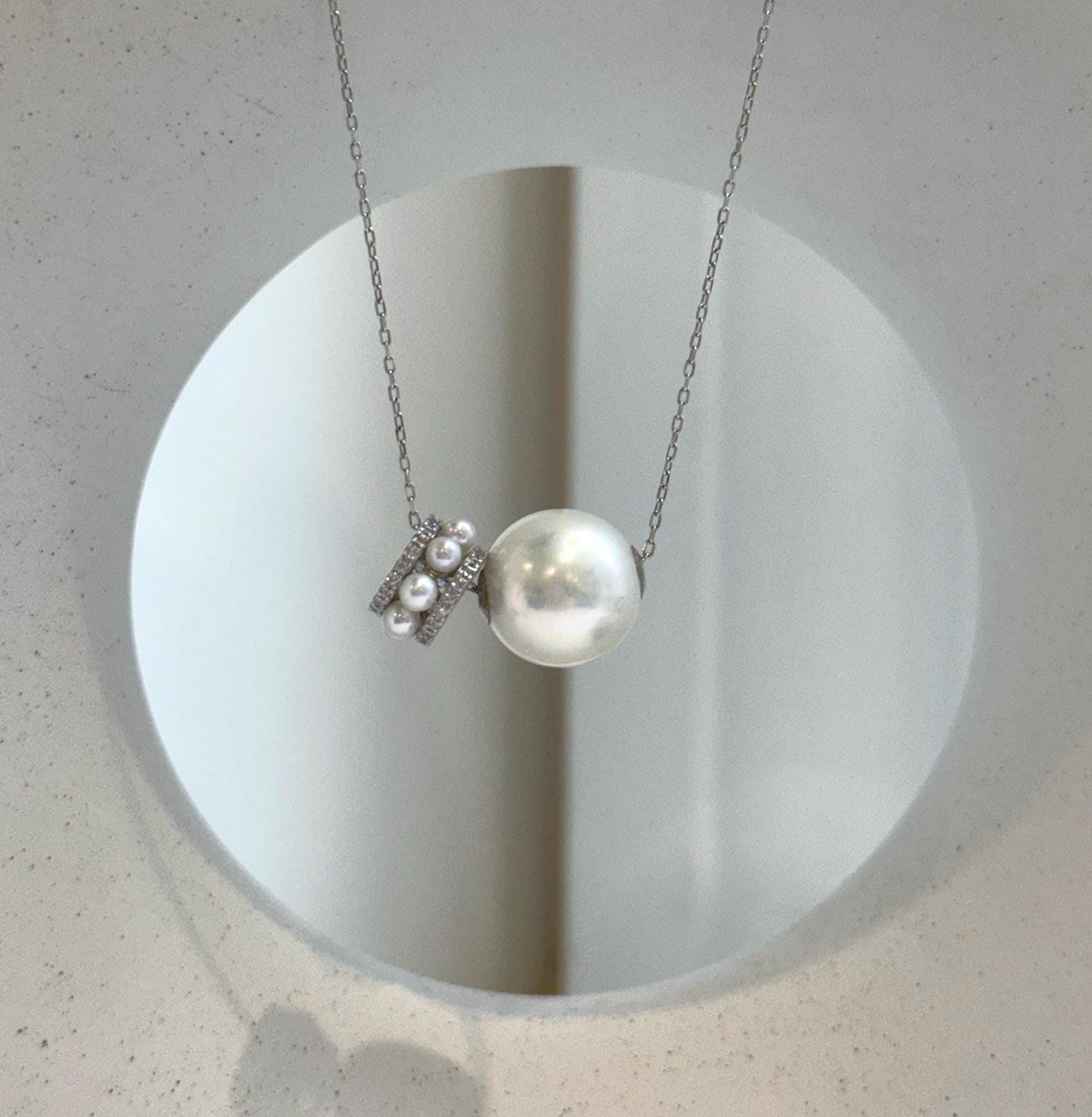 Au750 18k White Gold 13mm White Edison Pearl Floating pendants:Extreme luster mirrored, S925 silver drop and chain included. gift for her birthday anniversary holiday