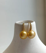 Elly’s 13.2mm Genius South sea golden ocean Pearls High-heel Earrings hooks: Strong luster, 2.5cm high, S925 silver cool earrings for her birthday anniversary daily office golden earrings