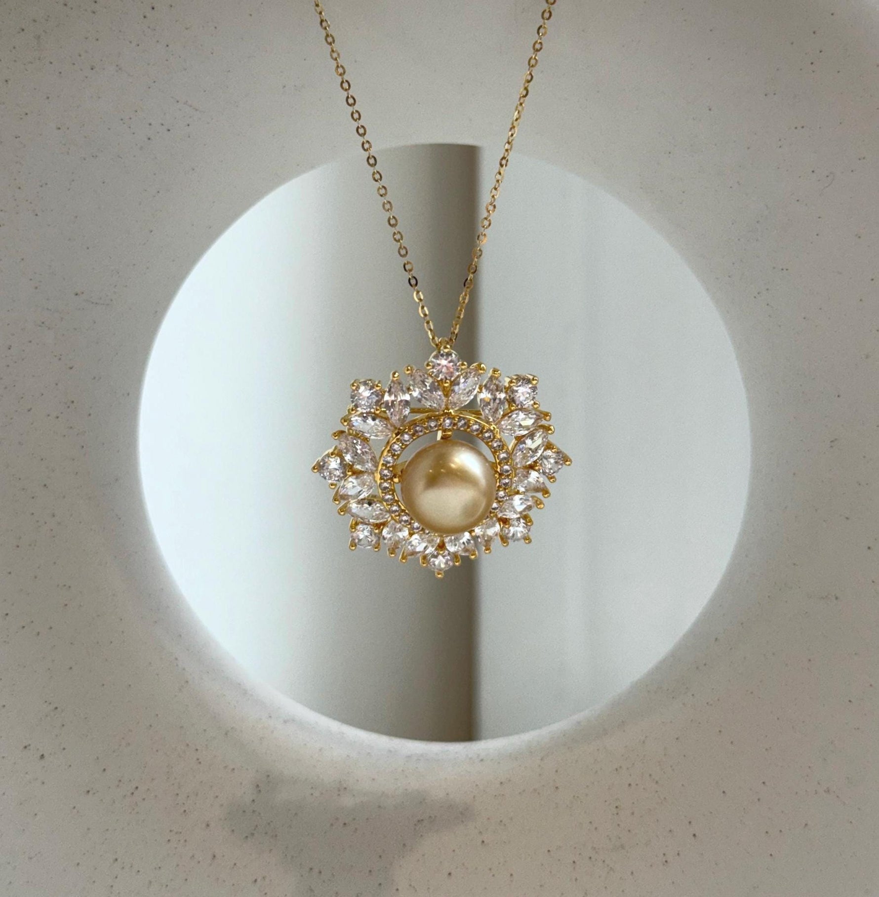 Elly’s South sea golden pearl Floral brooch pendant 2in1: Extreme luster mirrored, 10.8mm, 3x3cm. golden pearl floral brooch gift for her