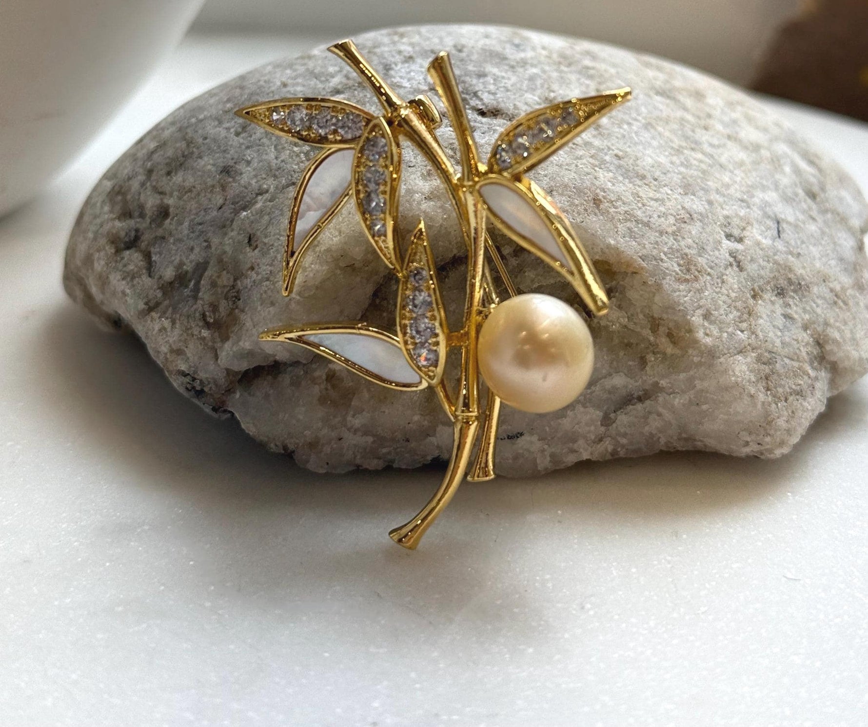 Elly’s south sea golden ocean pearl Bamboo brooch: Extreme luster mirrored, 11mm. daily office golden pearl cool fancy brooch