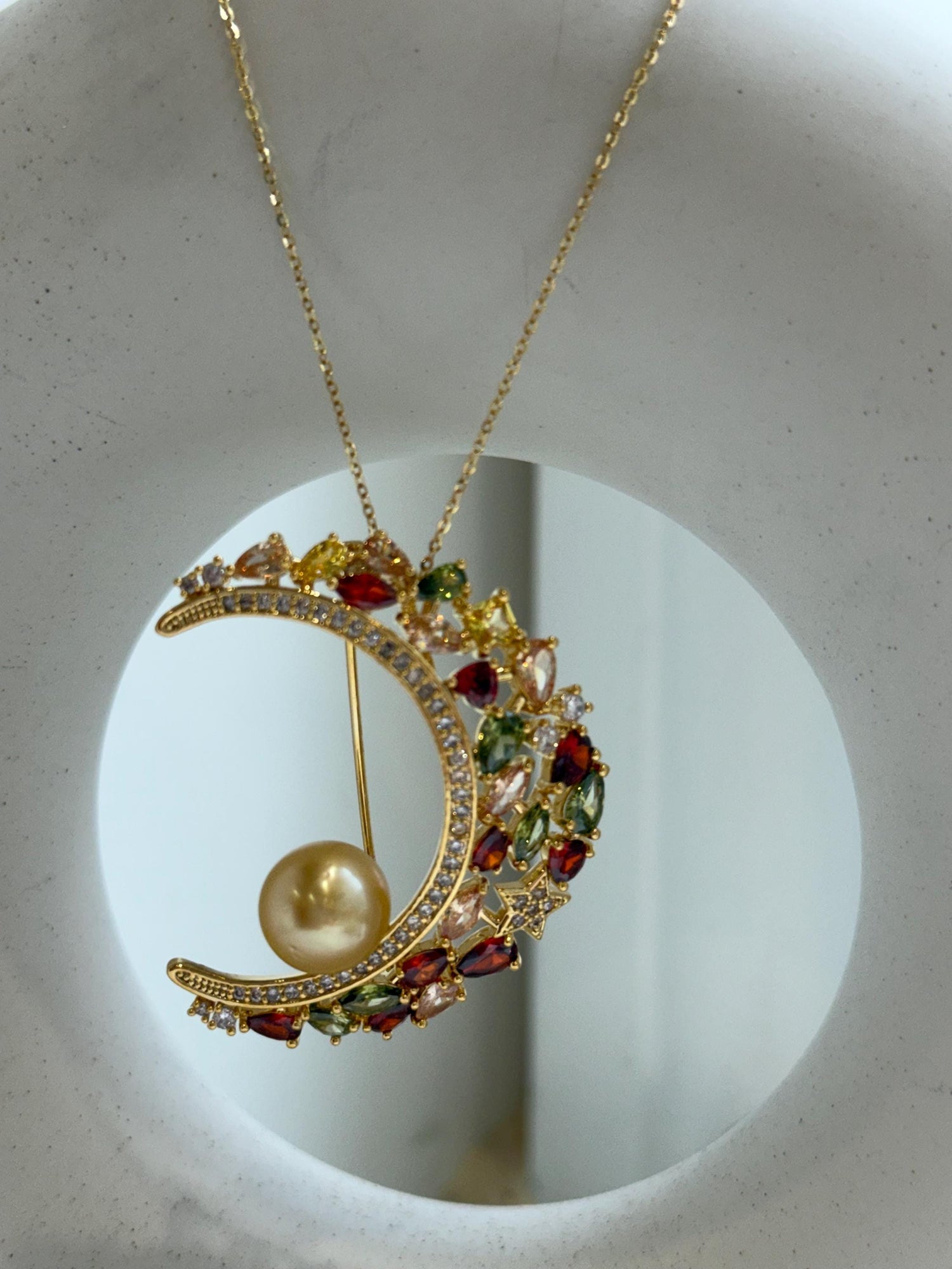 Elly’s South sea golden pearl Floral brooch pendant 2in1: Extreme luster mirrored, 11.3mm, 4x4.5cm. daily office golden pearl brooch for her