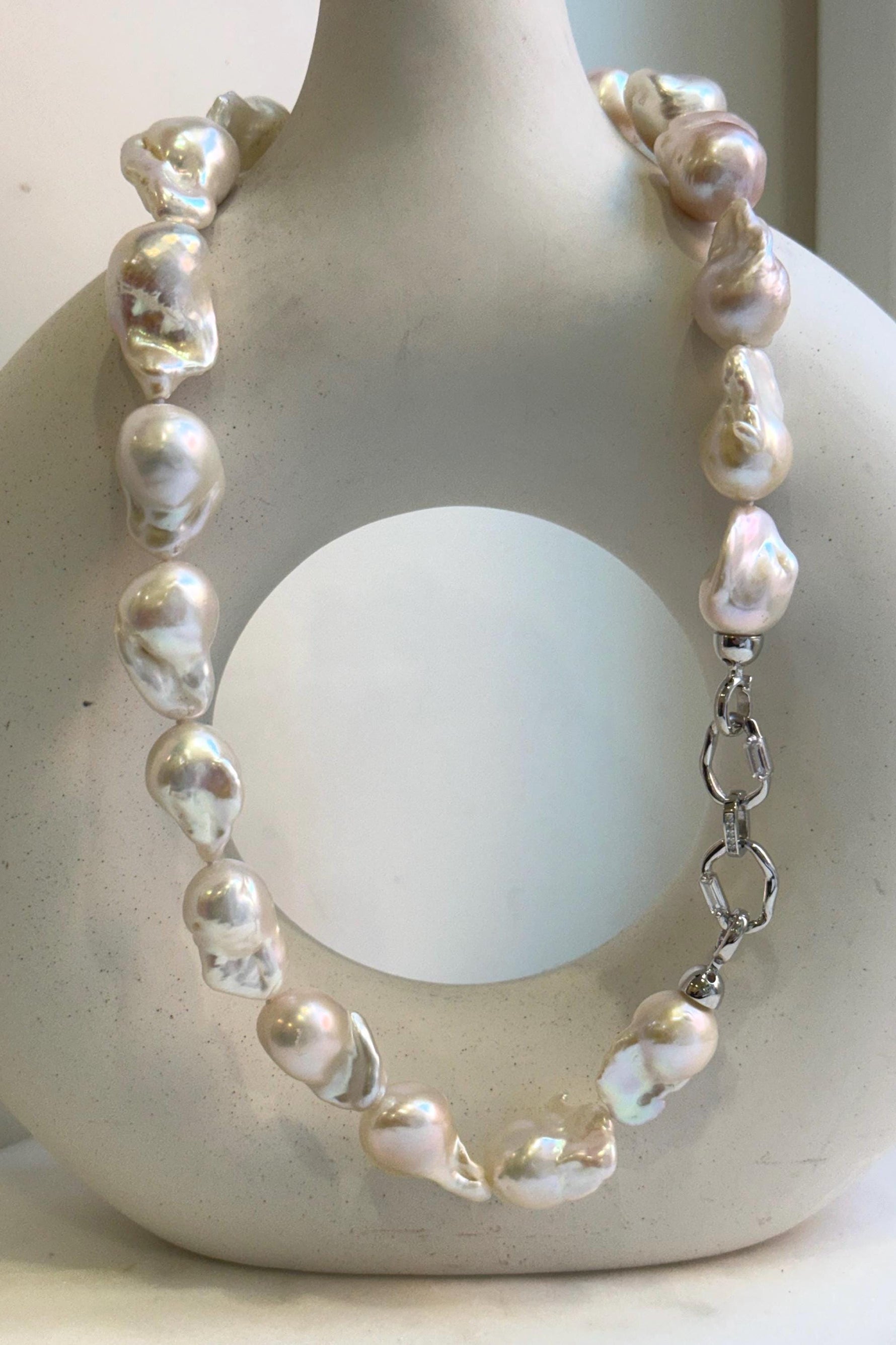 Elly’s 19pcs White Iridescent Baroque Tail pearls necklace strand: Extreme luster mirrored, To 25.2mm. Knotted, 18.5”, S925 silver necklace. high quality baroque pearls necklace for her