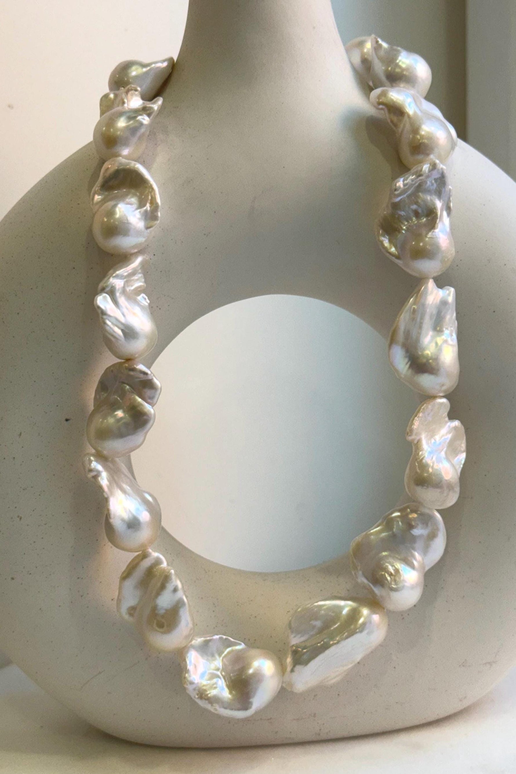 Elly’s 17pcs White Iridescent Baroque Tail pearls necklace strand: Extreme luster mirrored, To 32mm. Knotted, 18.1”, S925 silver necklace. high quality baroque pearls necklace strand gift for her birthday anniversary statement retirement