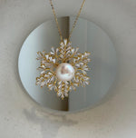 Elly’s 13mm Edison white pearl Snowflake brooch pendant 2in1: Extreme luster mirrored, 4.5cm dia. high quality white pearl brooch for her