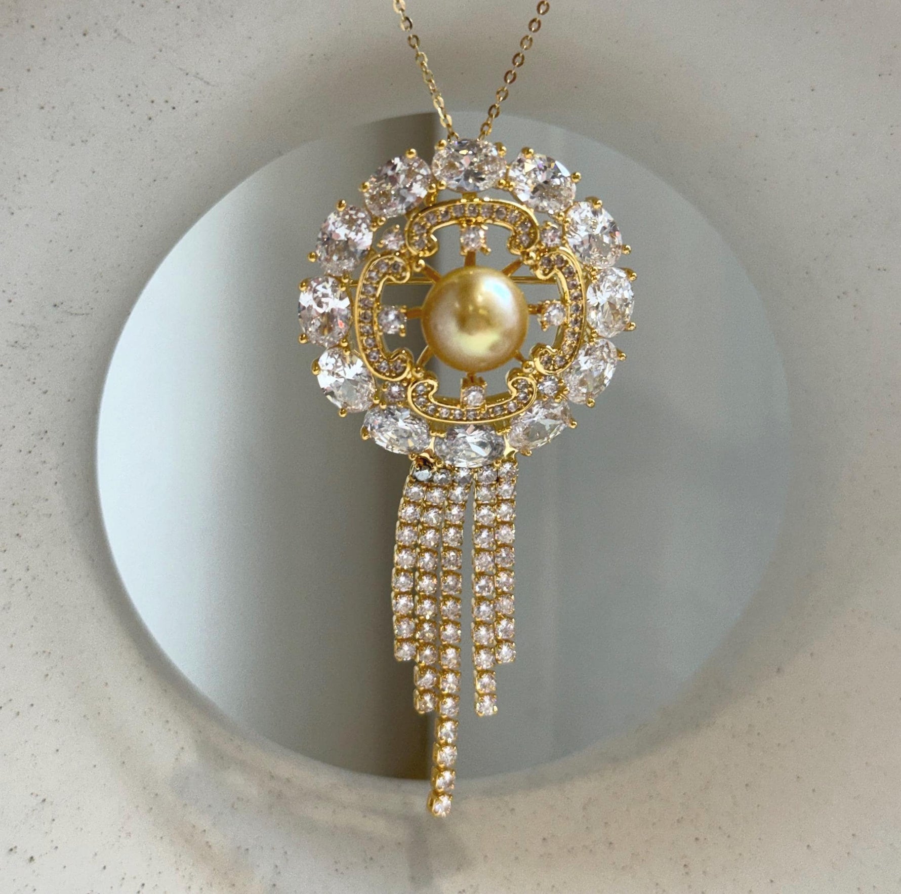 Elly’s Genius South sea ultra gold ocean pearl Floral brooch pendant 2in1: Extreme luster mirrored, 10.3mm, 3.5x7cm. gift for her