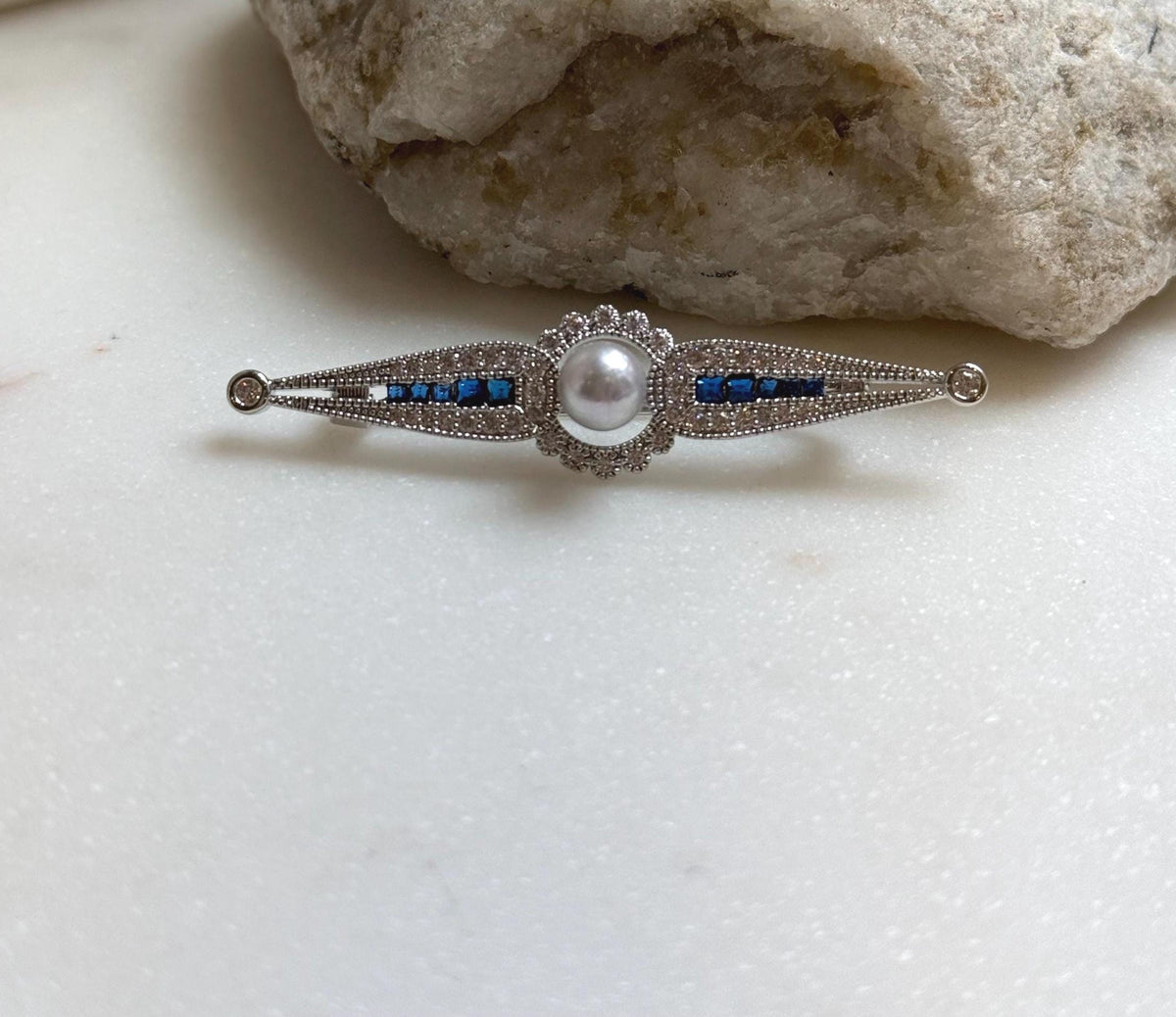 Elly’s Akoya blue silver ocean pearl Vintage brooch: Extreme luster mirrored, 6.3mm, 1.3x5.5cm.