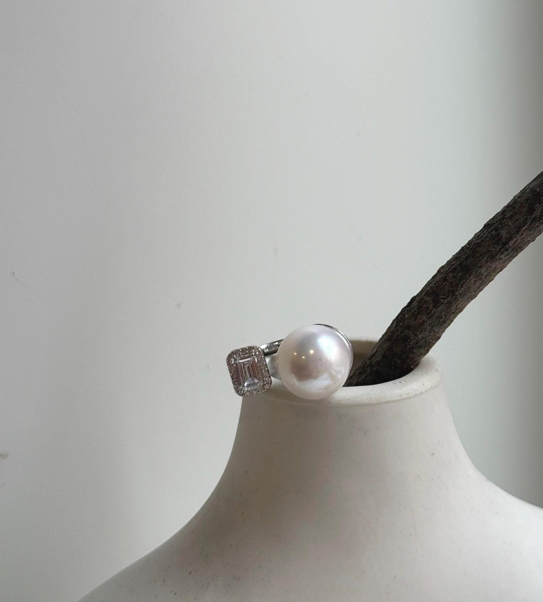 Elly’s 12.3mm 5A White Edison pearl ring: Extreme luster mirrored, S925 silver adjustable ring.