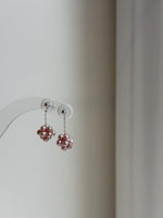 Elly’s Rose Mauve Pearls Earrings Chandeliers: Extreme luster Mirrored, 2.3cm high, S925 silver cool Hydrangea earrings. gift for her