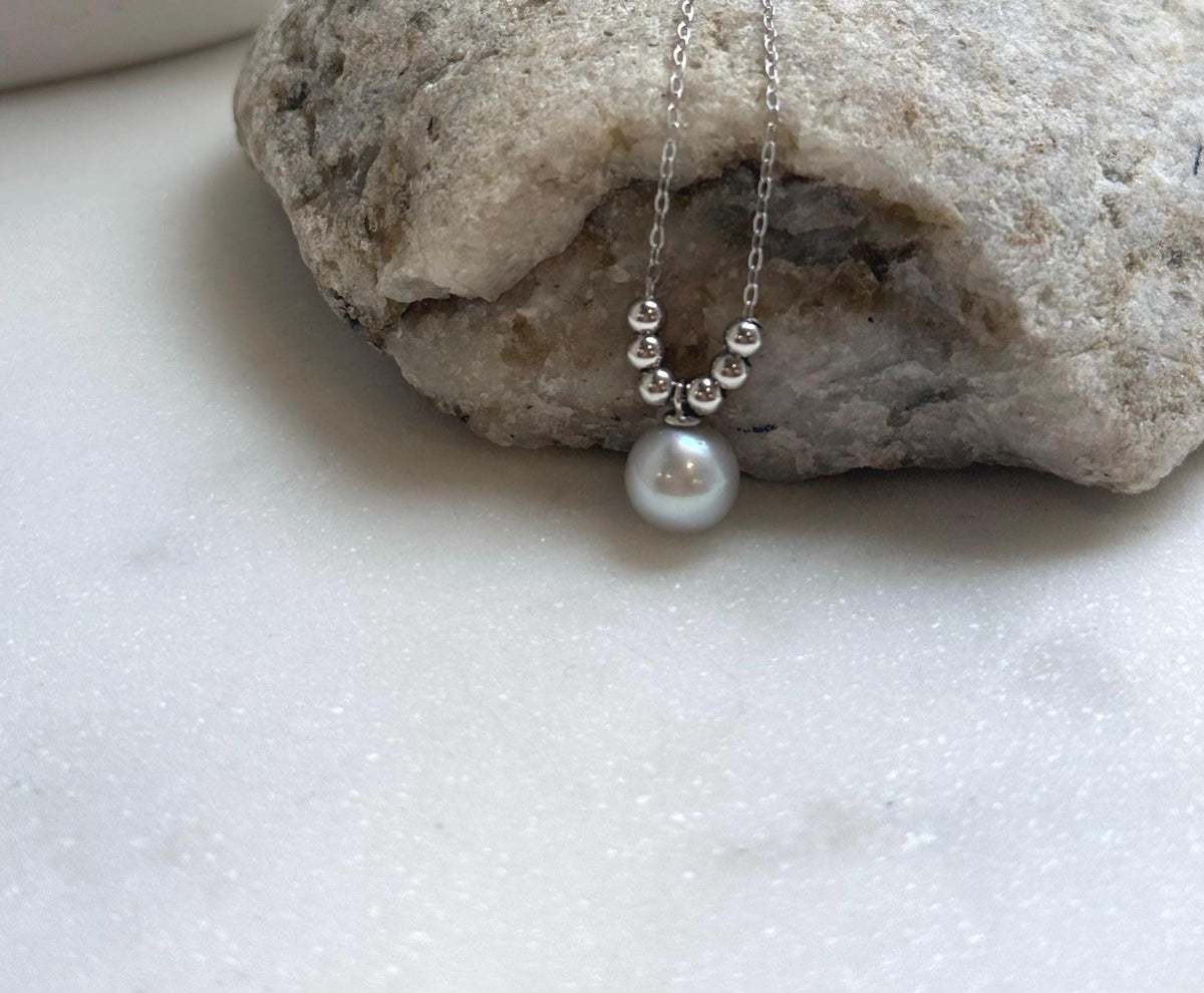 Elly’s 8.3mm Extreme luster Akoya blue silver Ocean Pearl s925 silver beads pendant Necklace chain set.