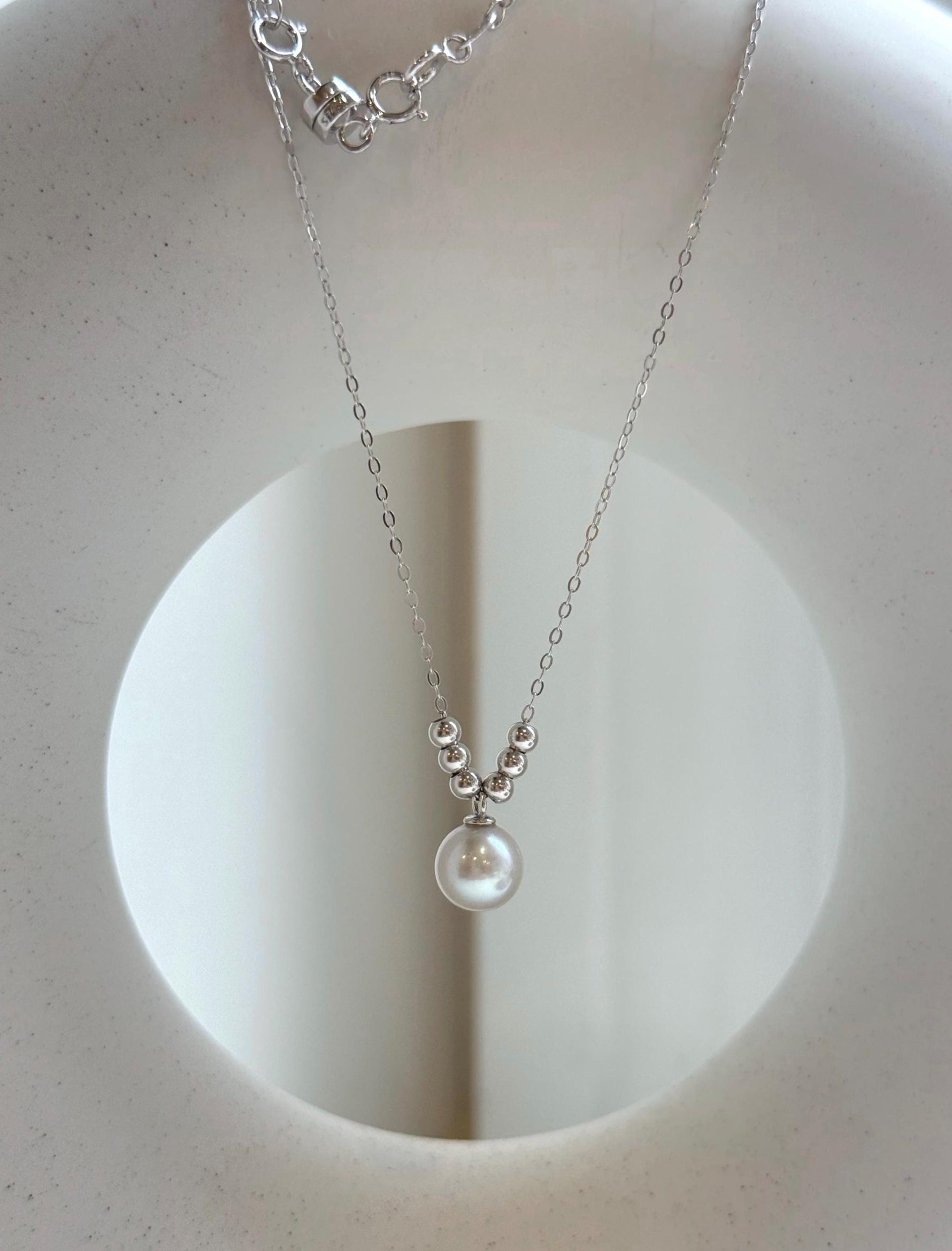 Elly’s 8.3mm Extreme luster Akoya blue silver Ocean Pearl s925 silver beads pendant Necklace chain set.