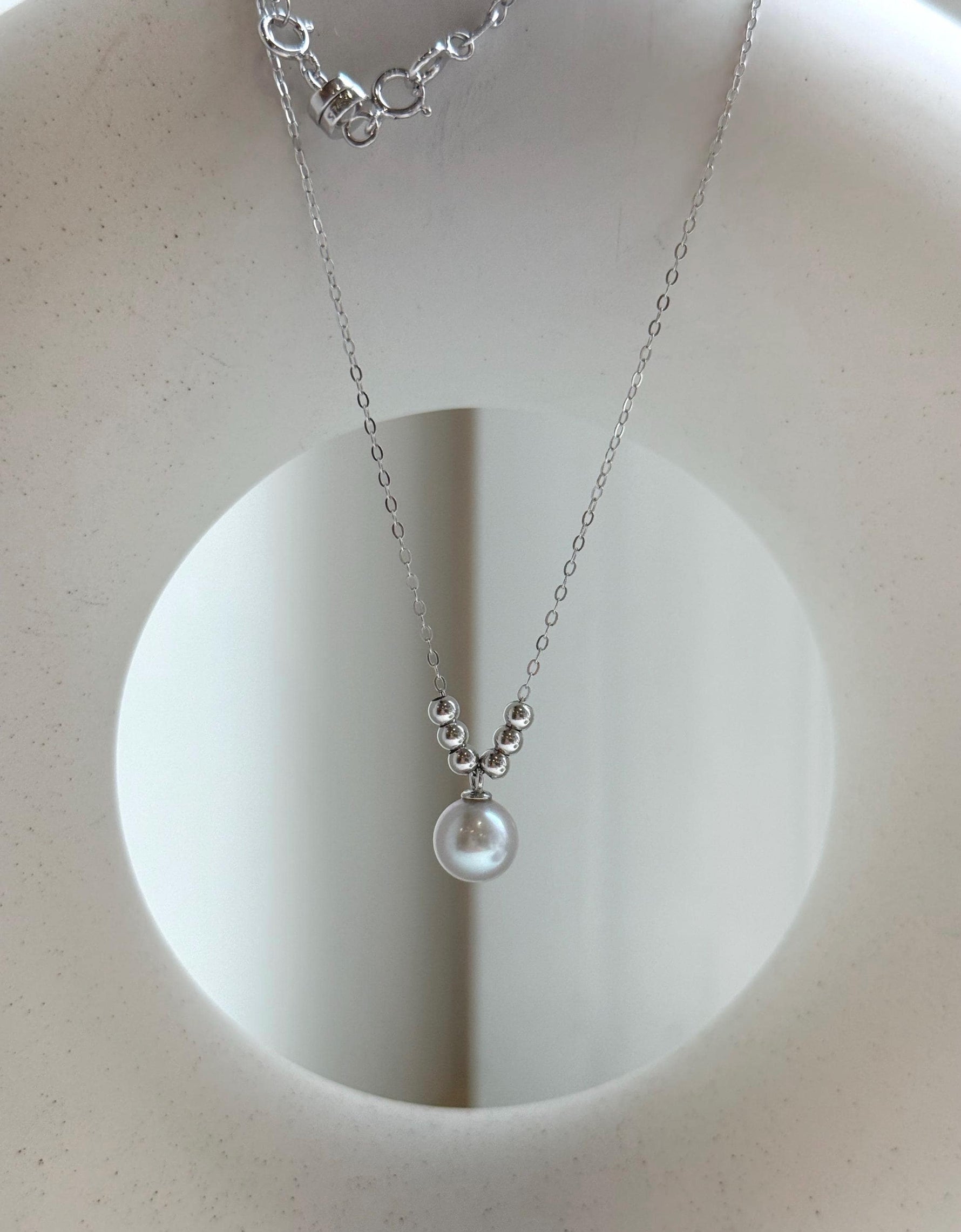 Elly’s 8.3mm Extreme luster Akoya blue silver Ocean Pearl s925 silver beads pendant Necklace chain set. daily office pendant chain set
