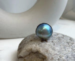 Elly’s 20.4mm Blue iridescent Ocean Round Mabe Pearl Ring: Extreme luster, 2.2cm dia, S925 Silver base adjustable Ring.