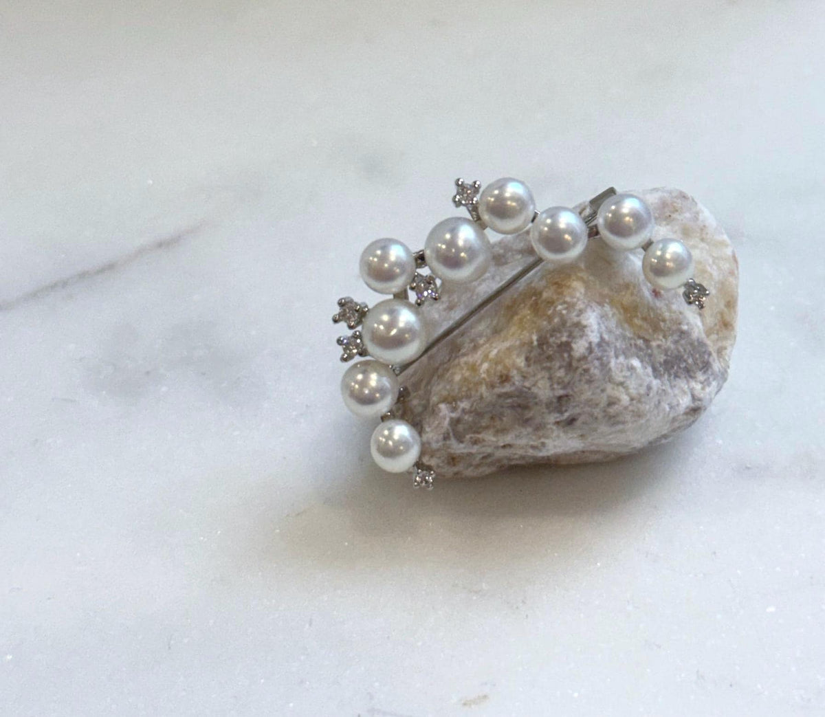 Elly’s 9pcs white pearls Moon Star brooch: Extreme strong luster mirrored, 2.5x3.6cm. gift for her