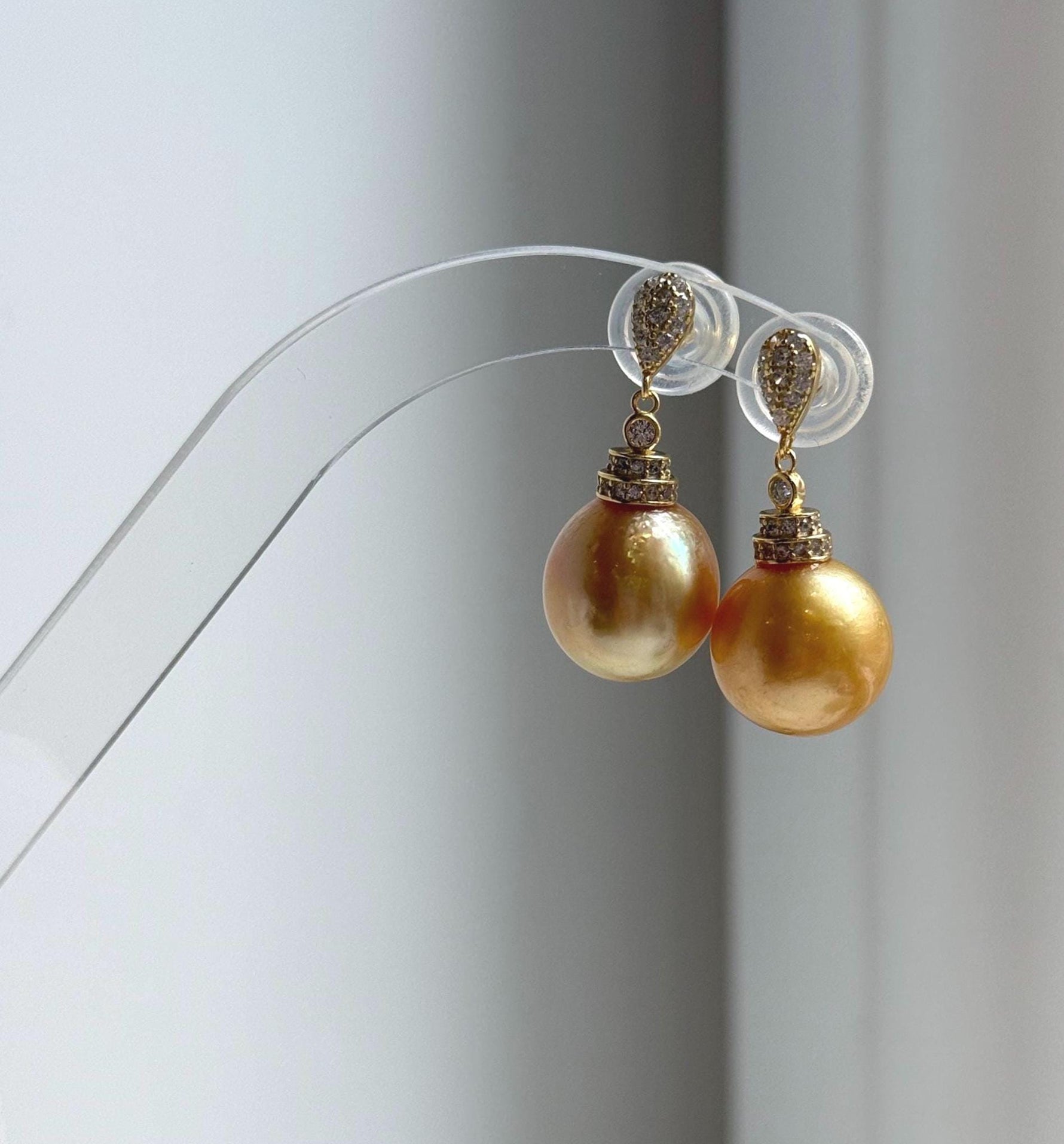 Elly’s 12.8mm Genius South sea deep golden ocean Pearls Earring: Extreme luster, 2.9cm high, S925 silver cool earrings.