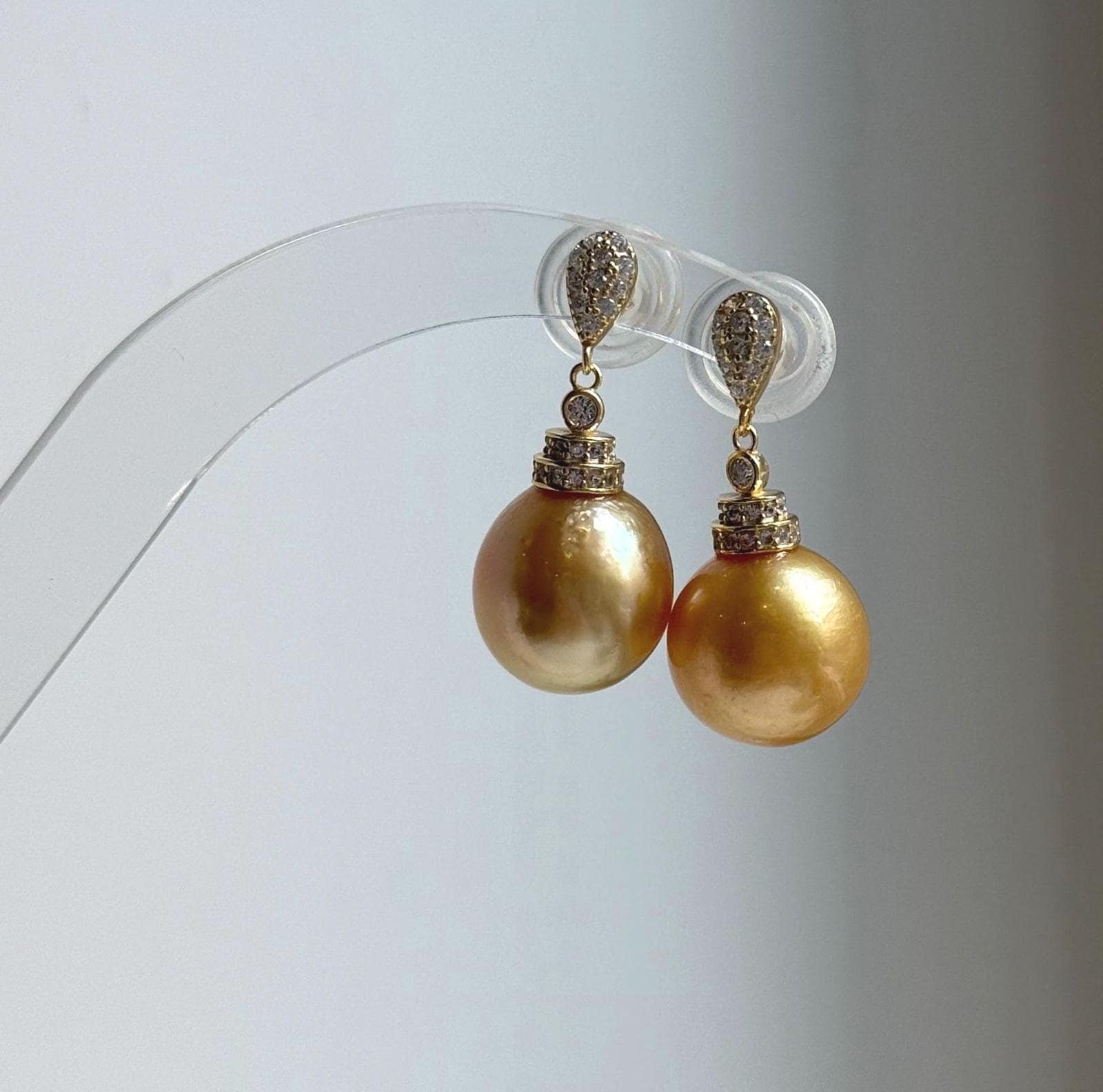 Elly’s 12.8mm Genius South sea deep golden ocean Pearls Earring: Extreme luster, 2.9cm high, S925 silver cool earrings.