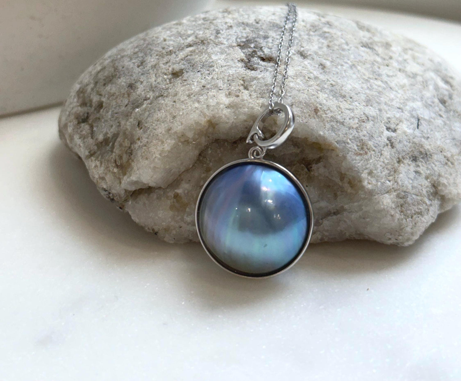 Elly’s Insale 20.5mm blue purple iridescent Ocean Round Mabe Pearl Pendant: Extreme luster, S925 Silver base pendant Necklace Set.