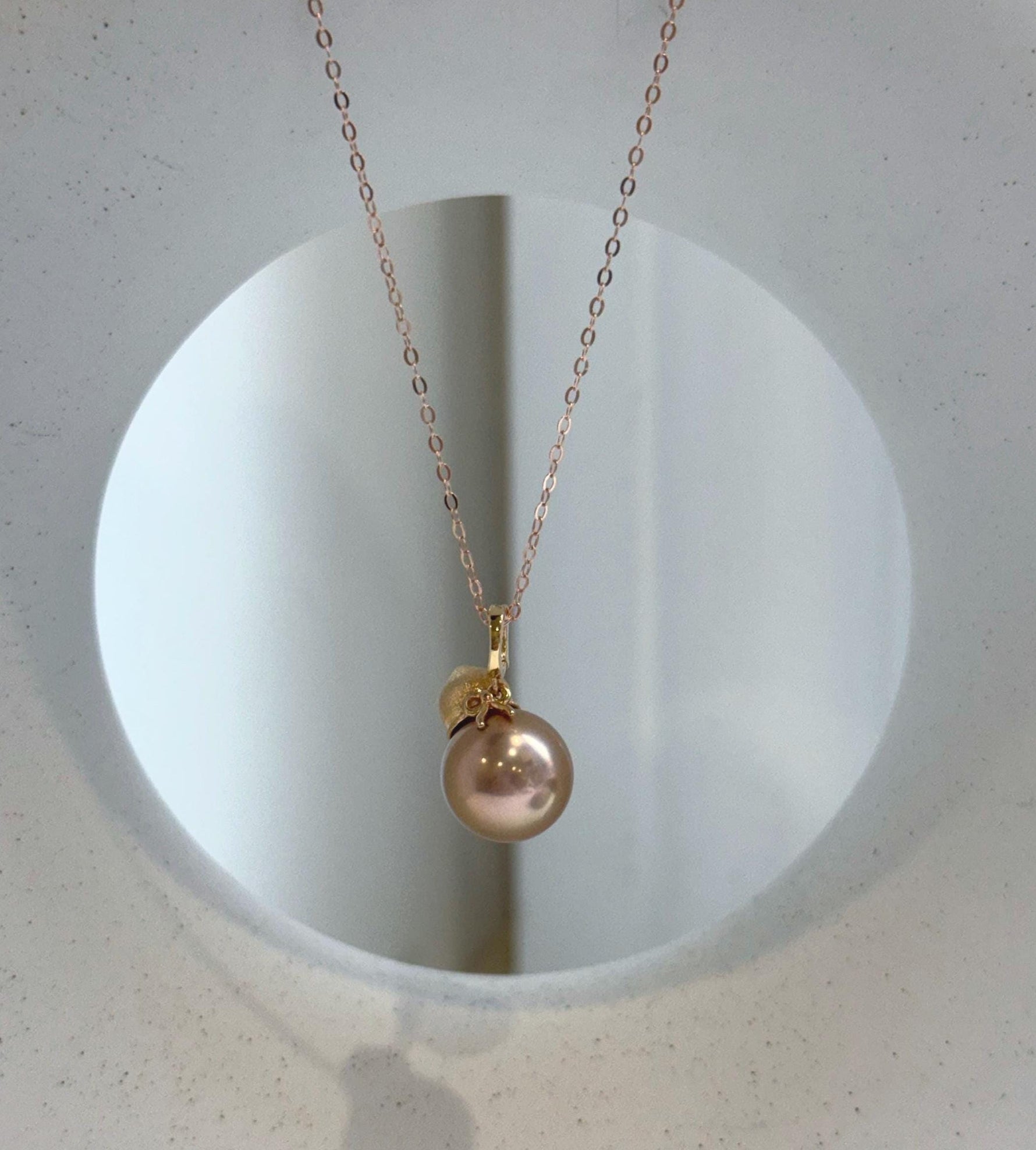 Elly’s 11.5mm Insale Edison Rose gold pearl Pendant: Extreme luster mirrored, 1.7cm high, S925 silver Gourd pendant.