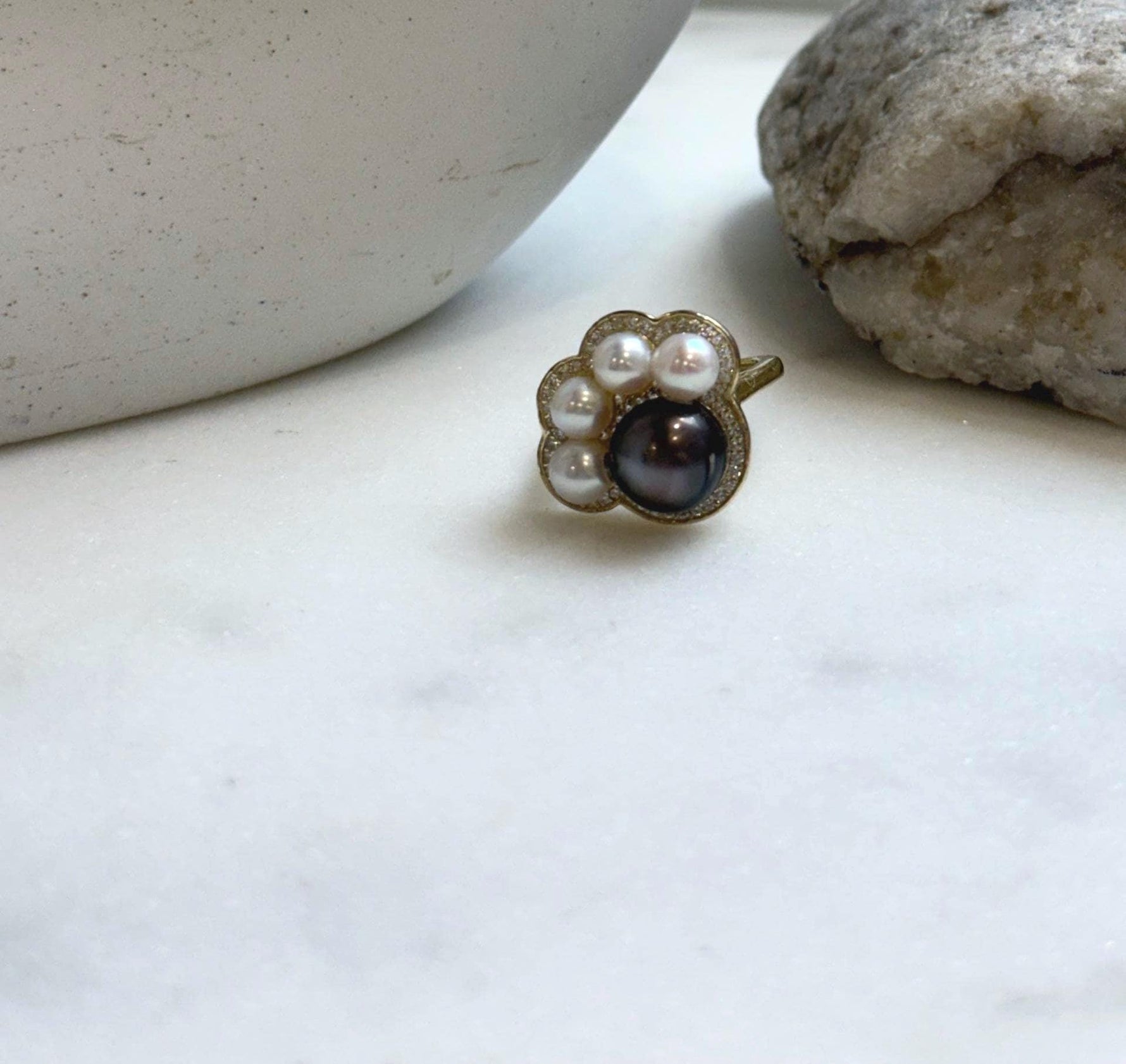 Elly’s 5-9.2mm Tahitian Freshwater Pearls Paw Ring: Extreme luster mirrored, 1.8x2cm, S925 Silver Adjustable Ring.