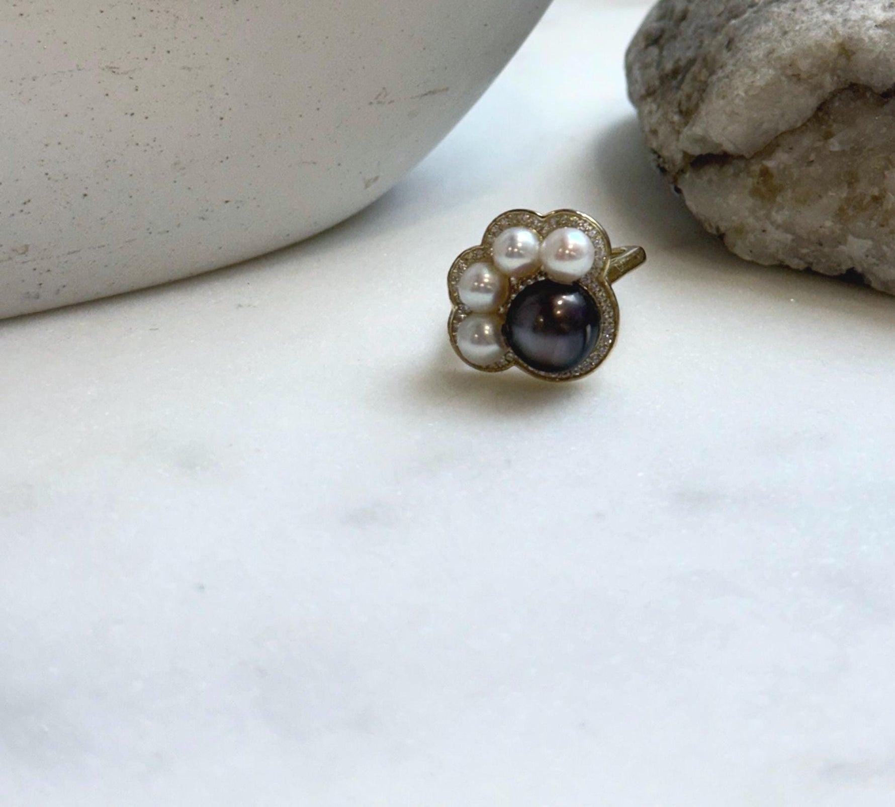 Elly’s 5-9.2mm Tahitian Freshwater Pearls Paw Ring: Extreme luster mirrored, 1.8x2cm, S925 Silver Adjustable Ring.gift for her anniversary